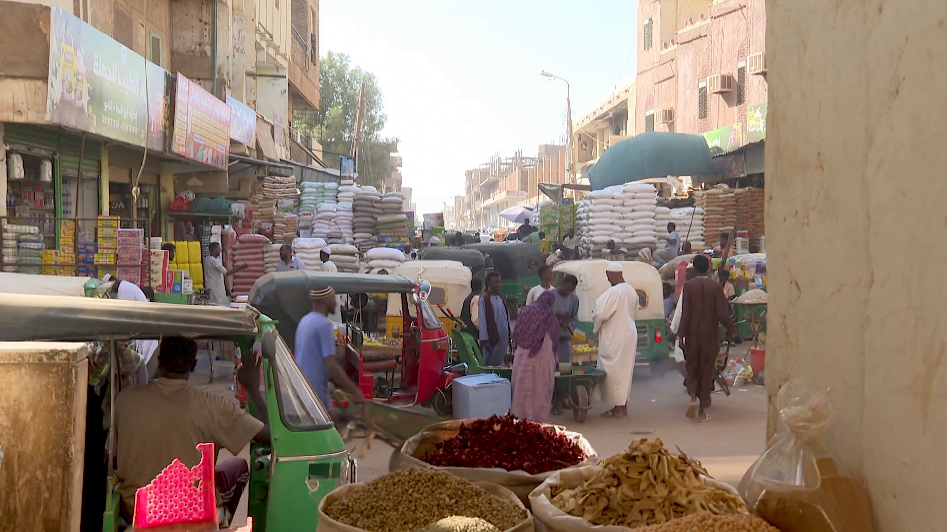 تحديات جمة تواجه الاقتصاد السوداني.. ما هي؟