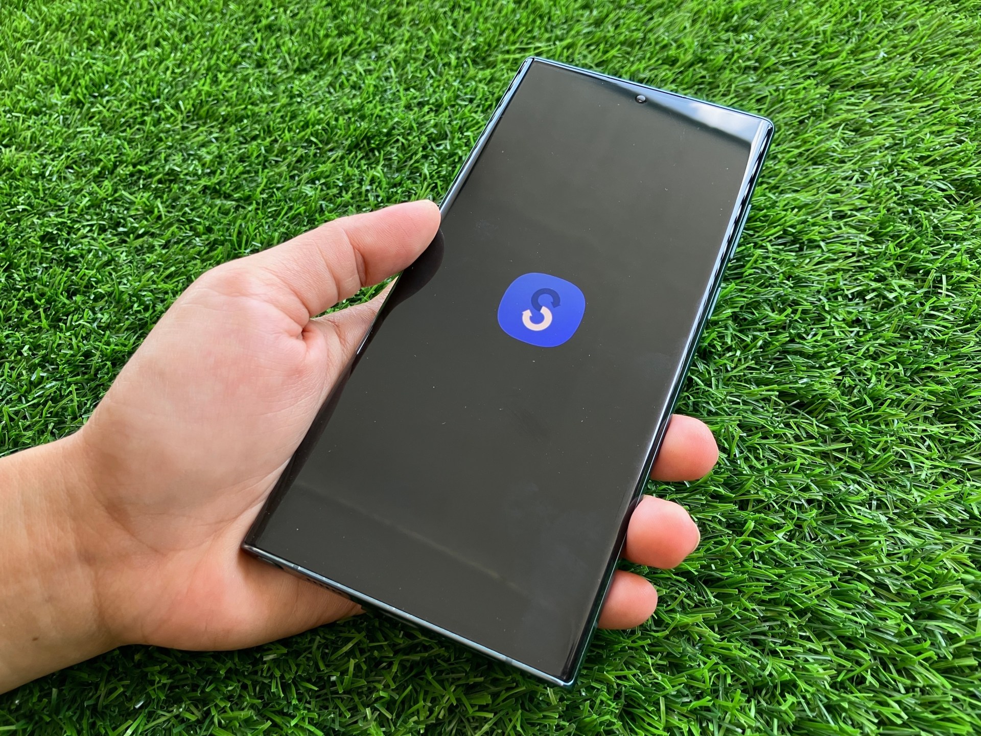 كيف يمكنك أن تستفيد من هواتف "سامسونغ" القديمة؟