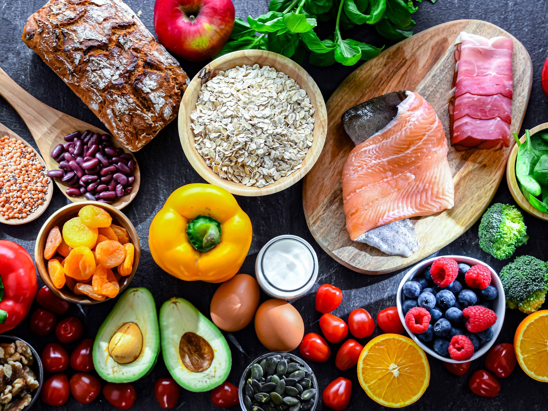 الهرم الغذائي الجديد: توصيات علمية أم خطاب شعبوي؟