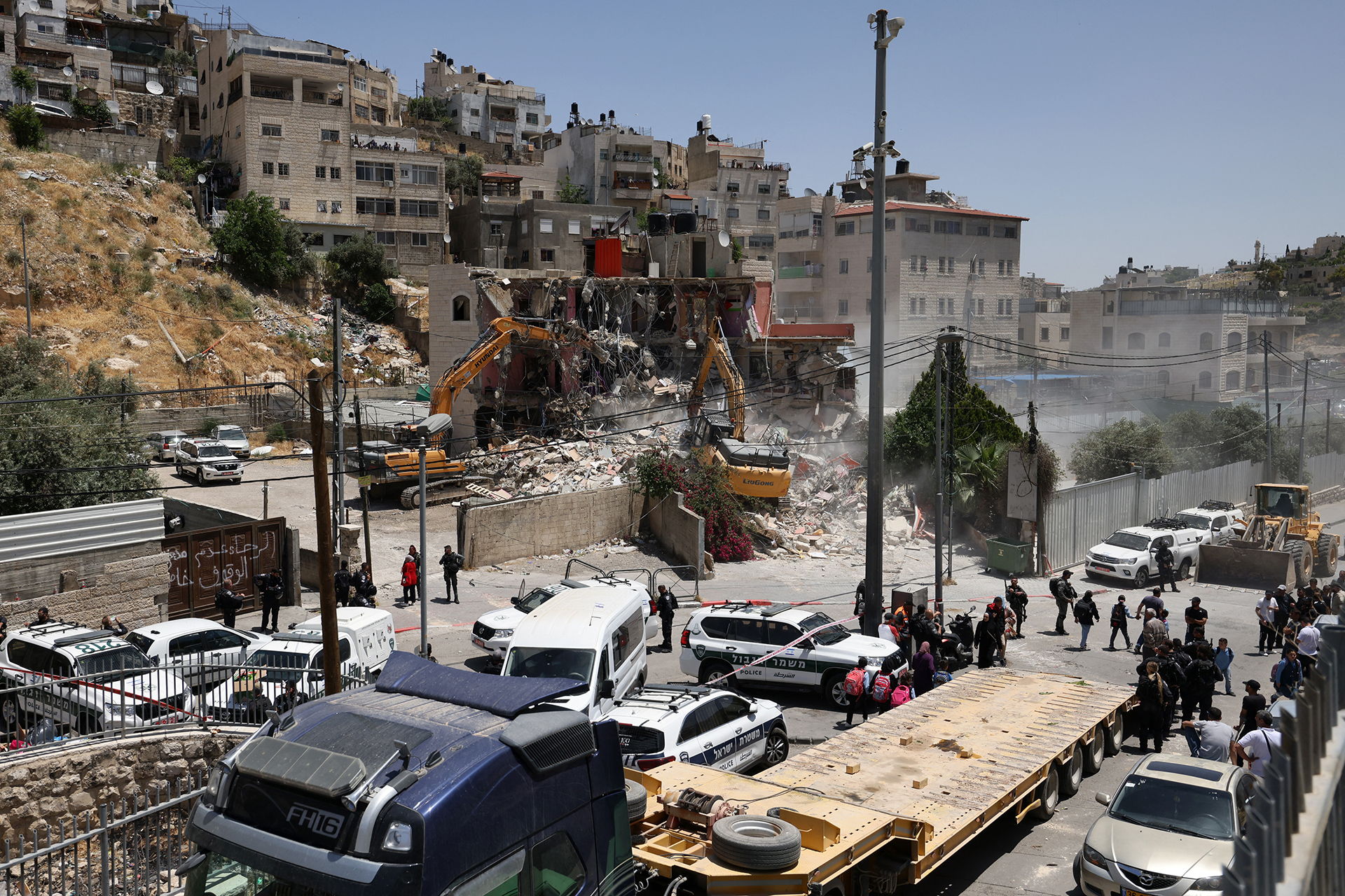 "نقطة تحوّل".. محامون يوقفون عمليات هدم إسرائيلية بالقدس