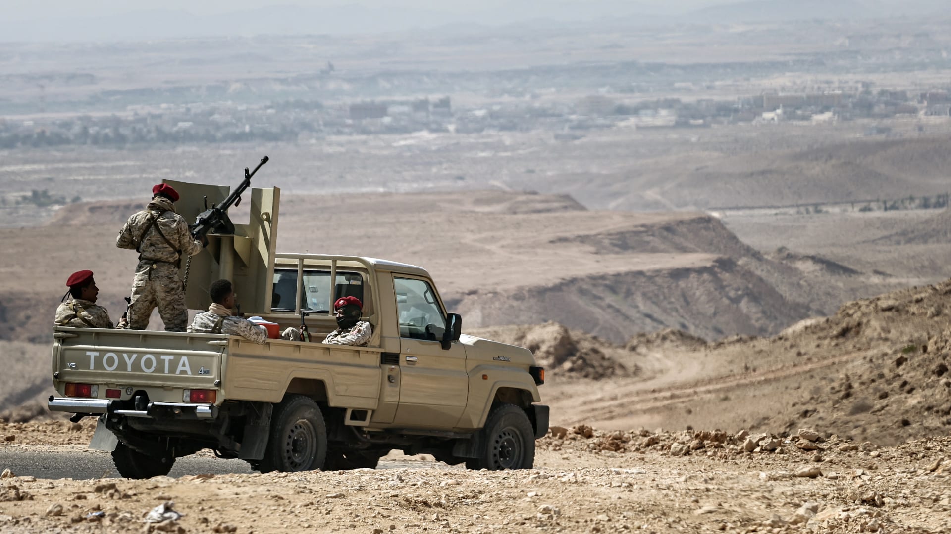 فيديو منسوب إلى "ضربات سعودية على حضرموت مؤخرًا".. ما حقيقته؟