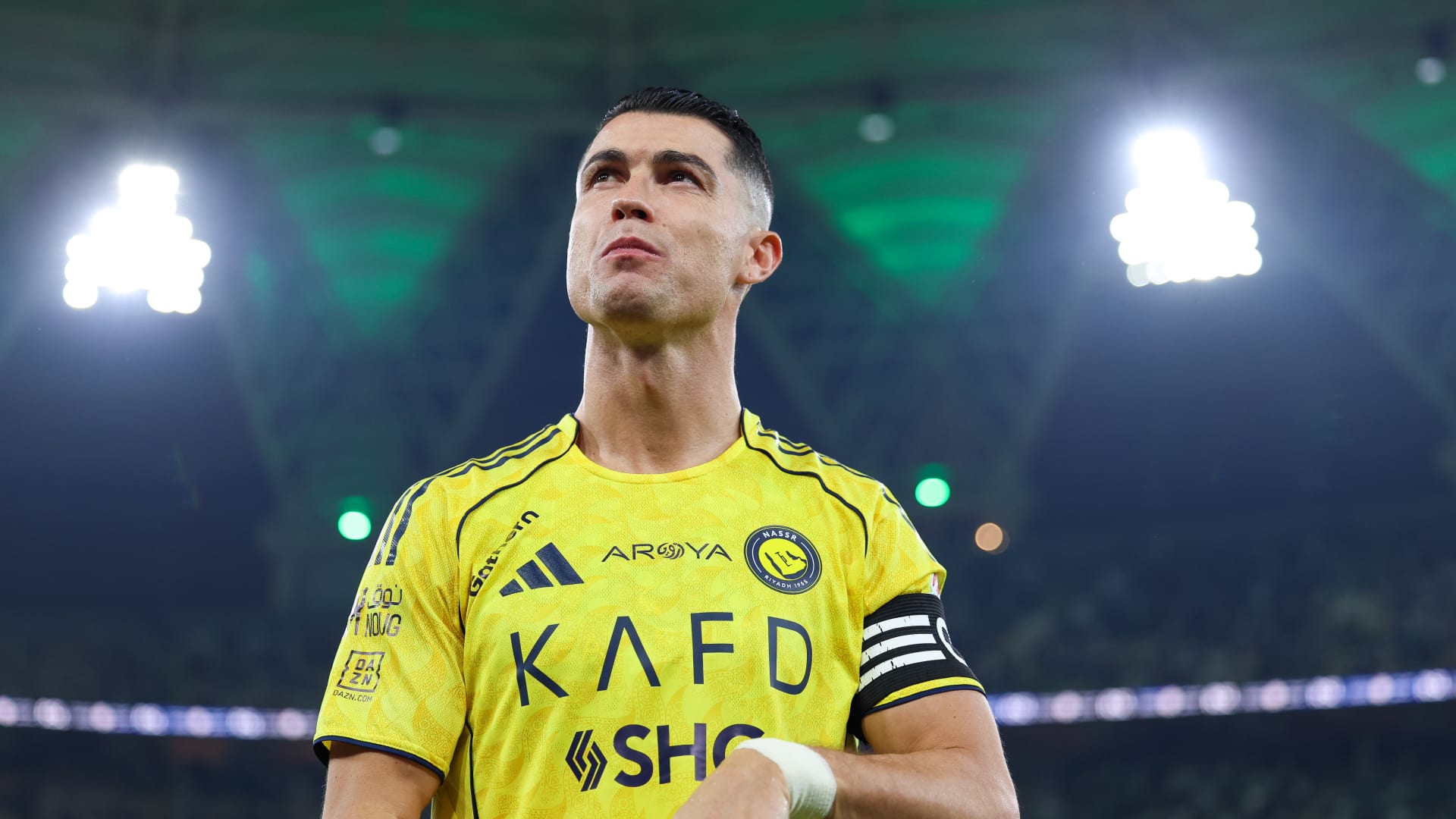 على خطى عصام الحضري.. رونالدو يحقق رقمًا قياسيًا جديدًا في الدوري السعودي