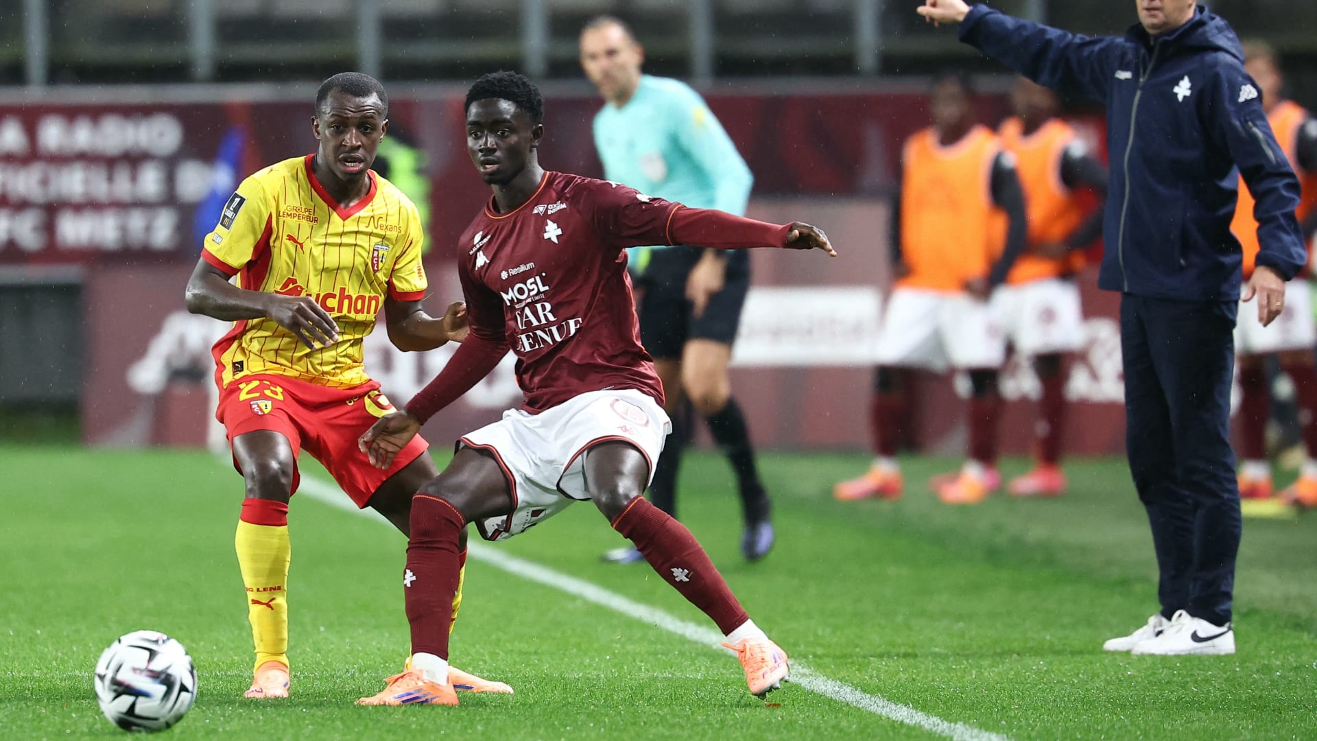 "سأكون خير سفير لمملكتنا".. سعود عبد الحميد يوجه رسالة للجمهور السعودي بعد تألقه في فرنسا