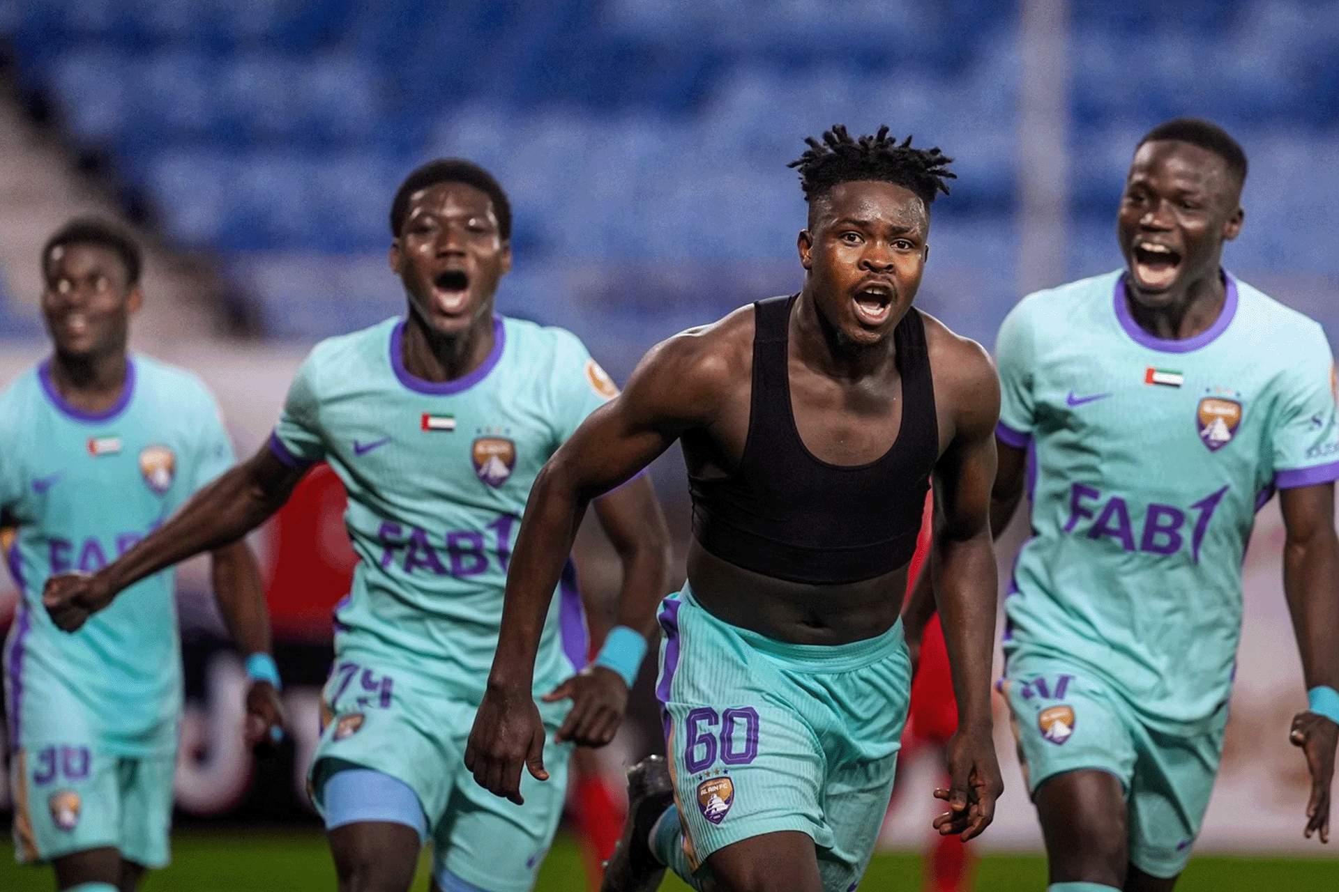 شاهد.. هدف "أكروباتي" رائع في دوري أبطال الخليج للأندية‬