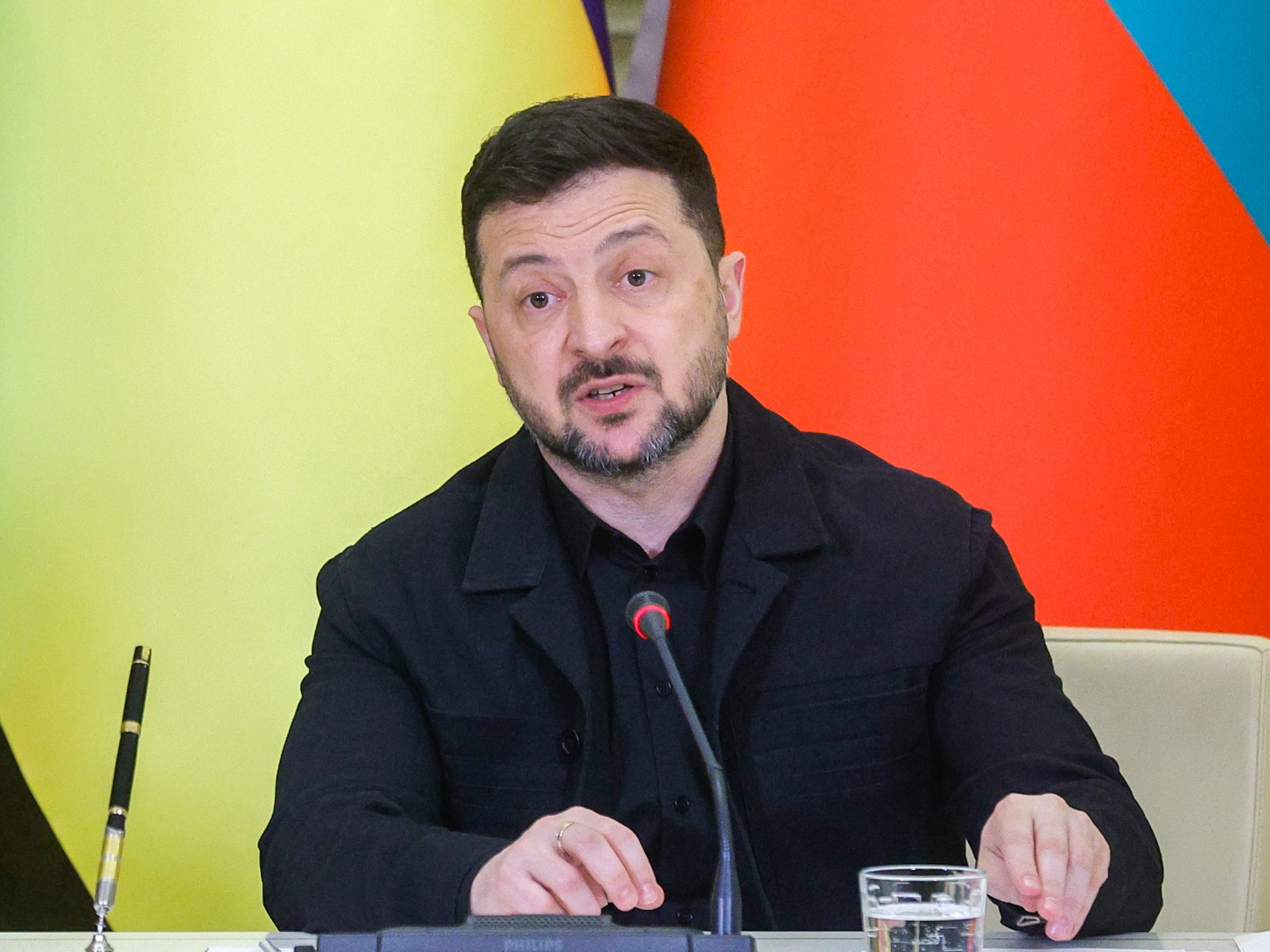 زيلينسكي يعلن بناء شراكات أمنية ودفاعية مع دول الخليج