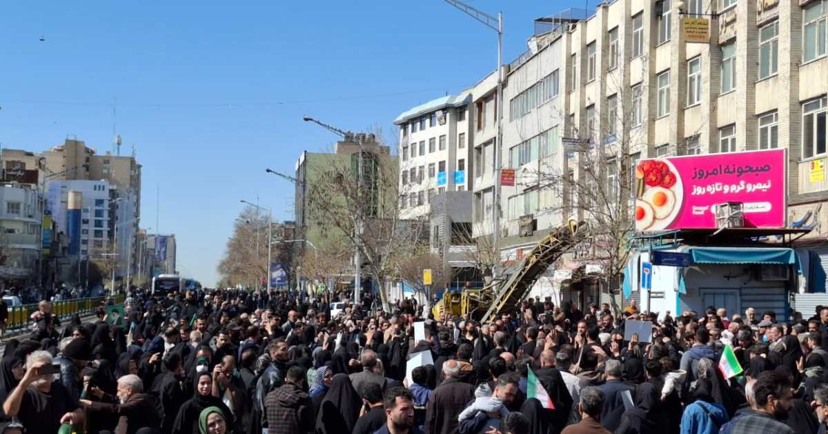 نيويورك تايمز: خطاب التحرير رخيص ولعبة ترمب بإيران خطيرة