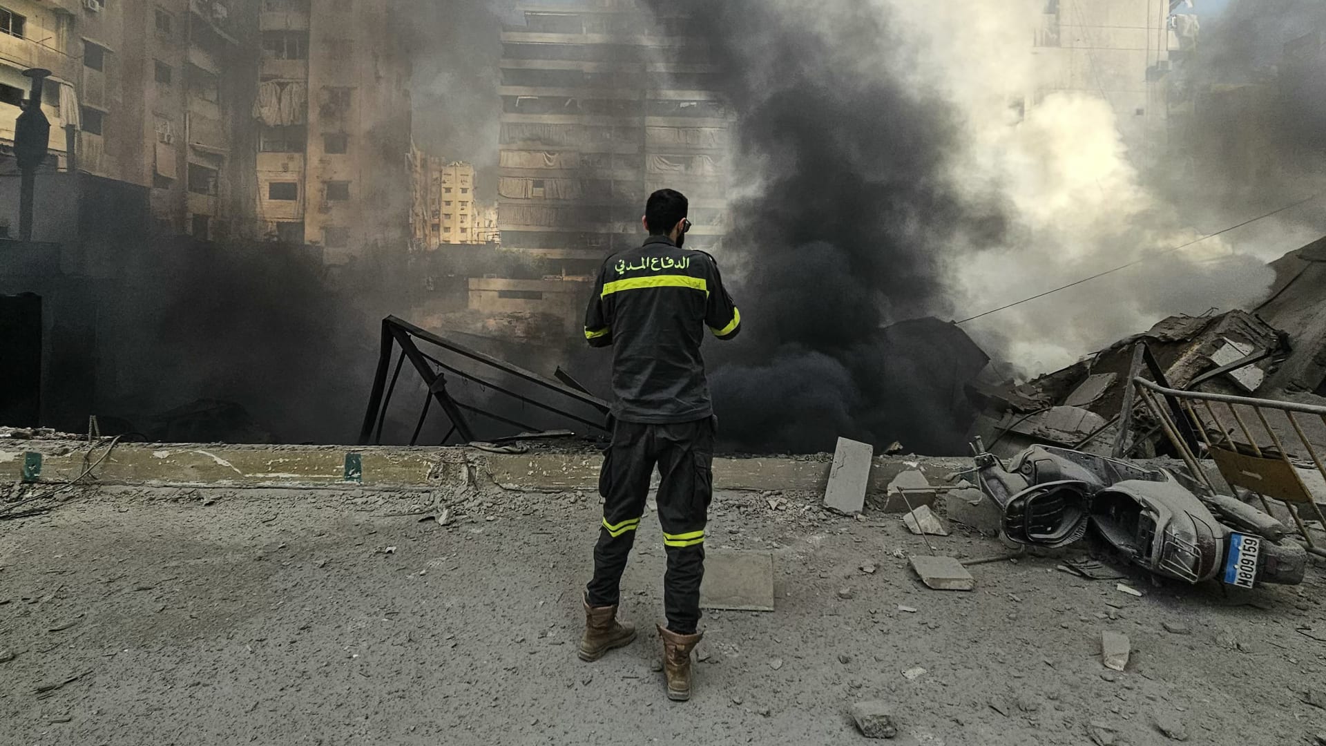 إسرائيل شنت "غارات واسعة الناطق" على حزب الله في الضاحية الجنوبية ليلًا