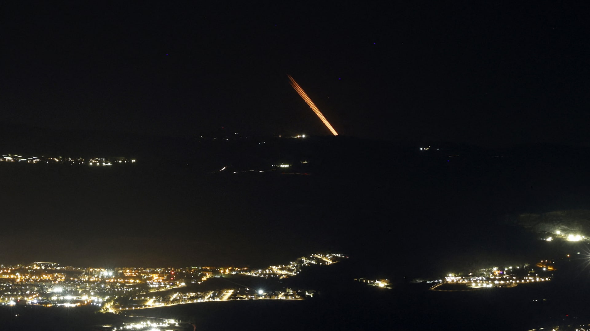"الحرس الثوري" يعلن تفاصيل "هجوم منسق" مع "حزب الله" لتوجيه "ضربات موجعة" لإسرائيل