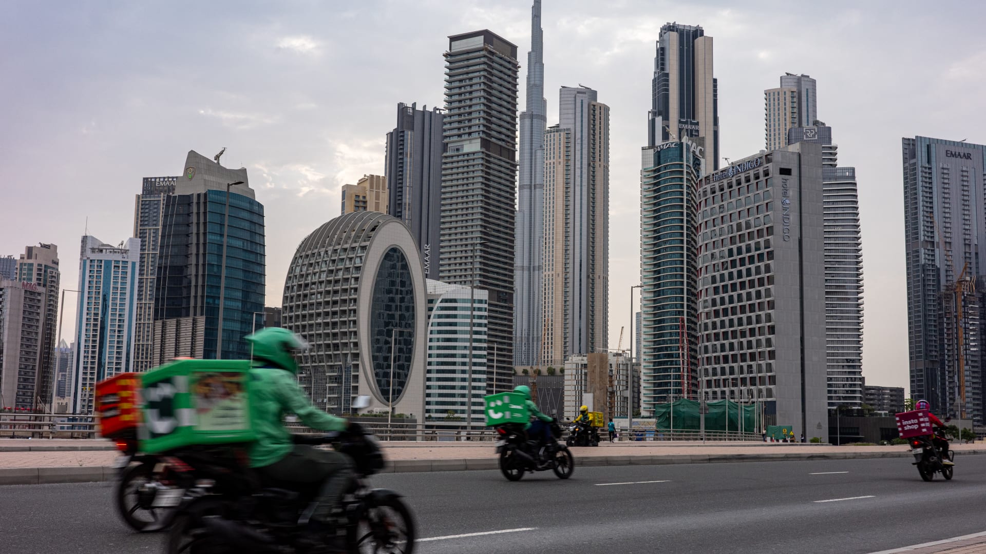 دبي: سقوط طائرة مسيرة في منطقة البدع بدون أي إصابات