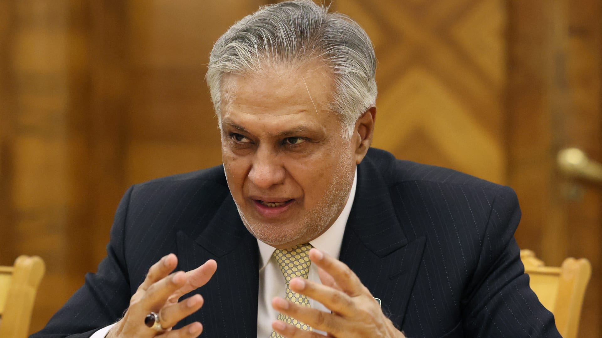 باكستان تؤكد دورها في الوساطة بين أمريكا وإيران