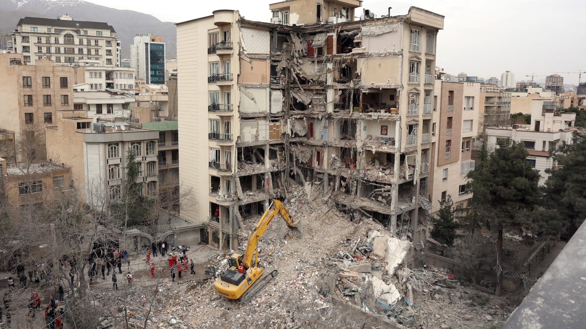 "مشروع الخداع الثالث".. إعلام إيراني: طهران تشكك في استعداد واشنطن للتفاوض