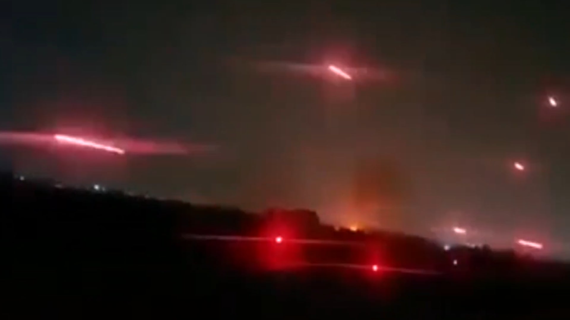 فيديو متداول لـ"اشتباكات بين حزب الله وقوات إسرائيلية".. ما حقيقته؟