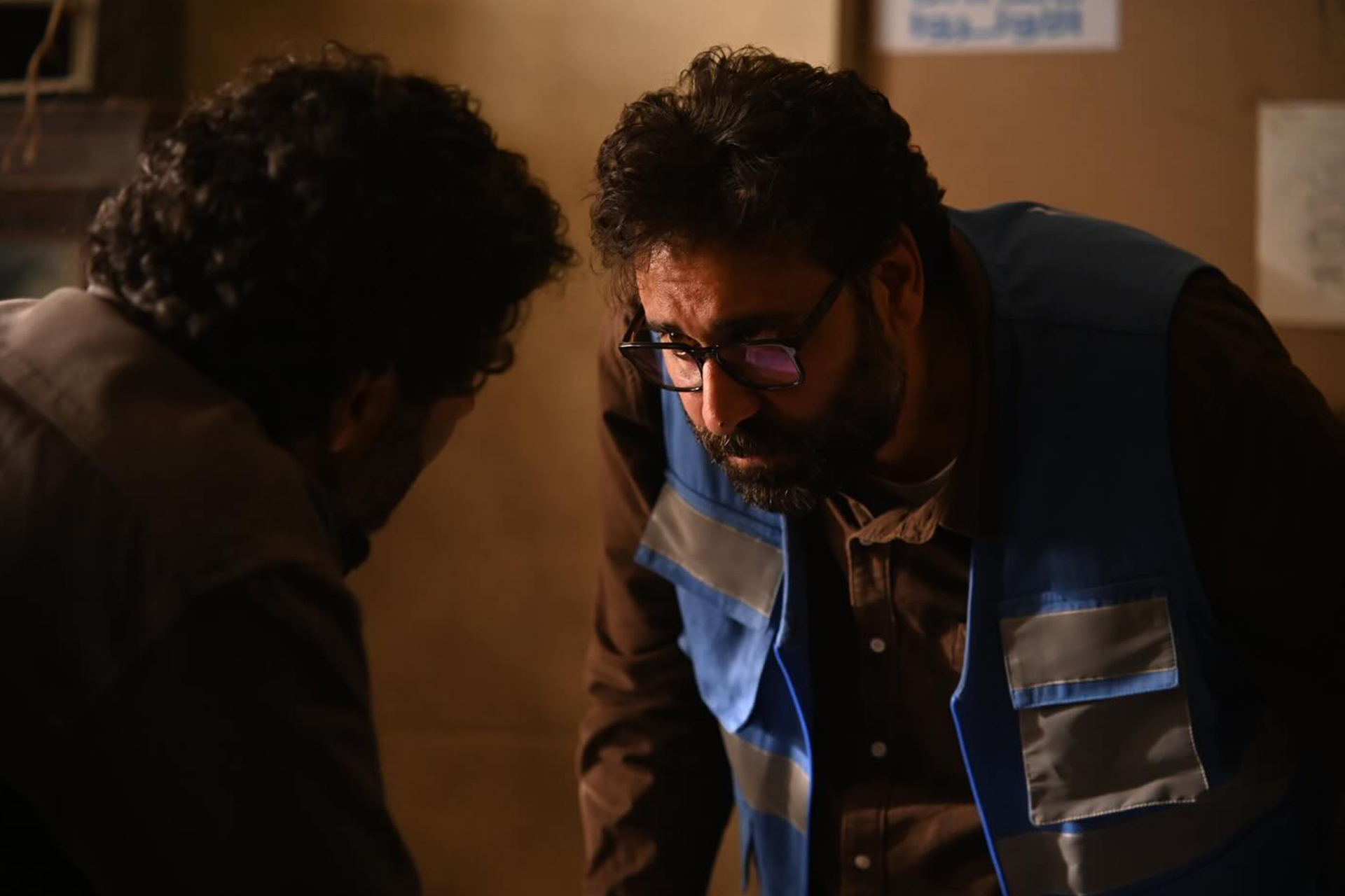 ظهر منحني واعتذار مفاجئ.. ماذا يخفي "أوزو" عن جمهور رمضان؟