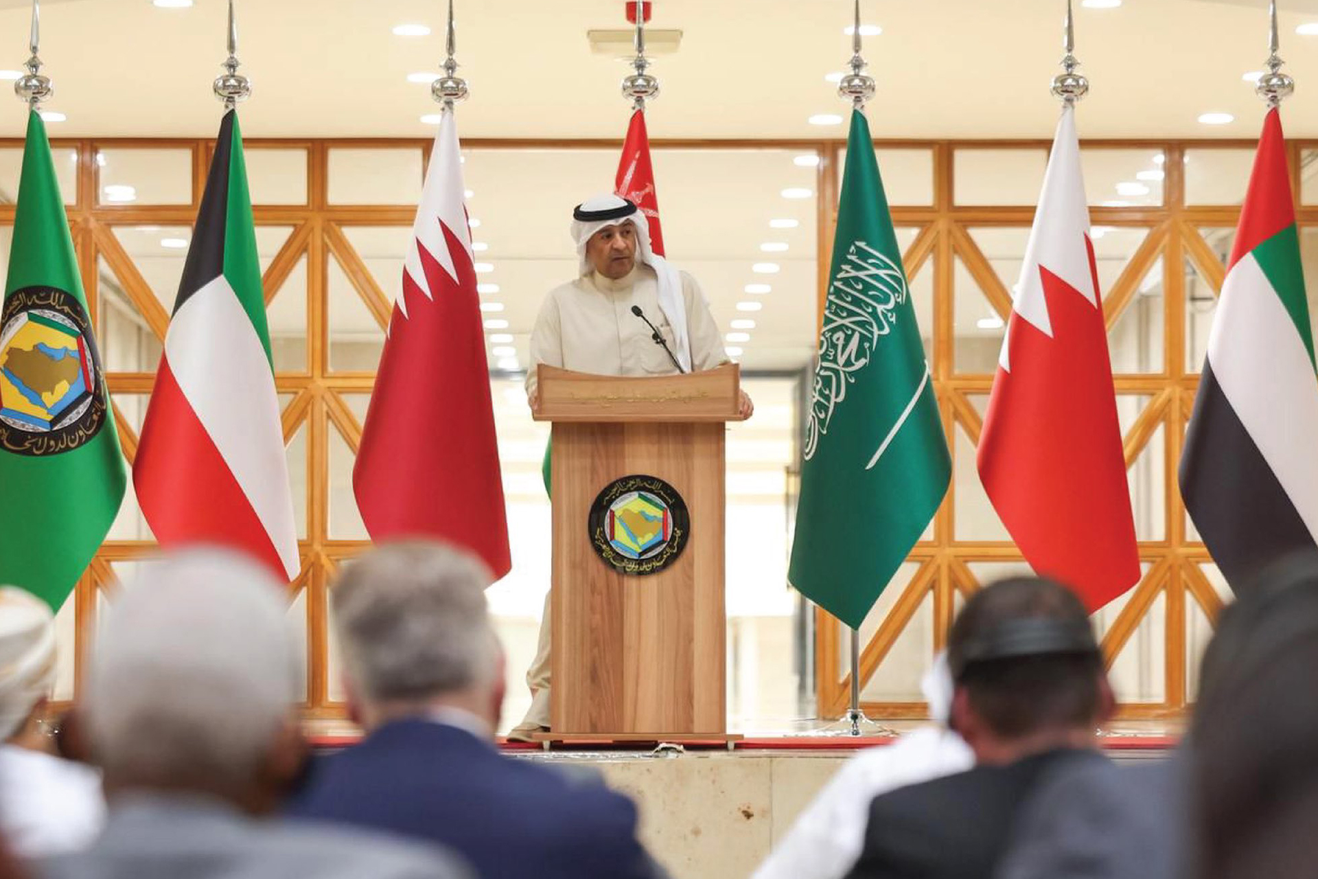 مجلس التعاون يؤكد ضرورة محاسبة إيران وإشراك دول الخليج في أي محادثات