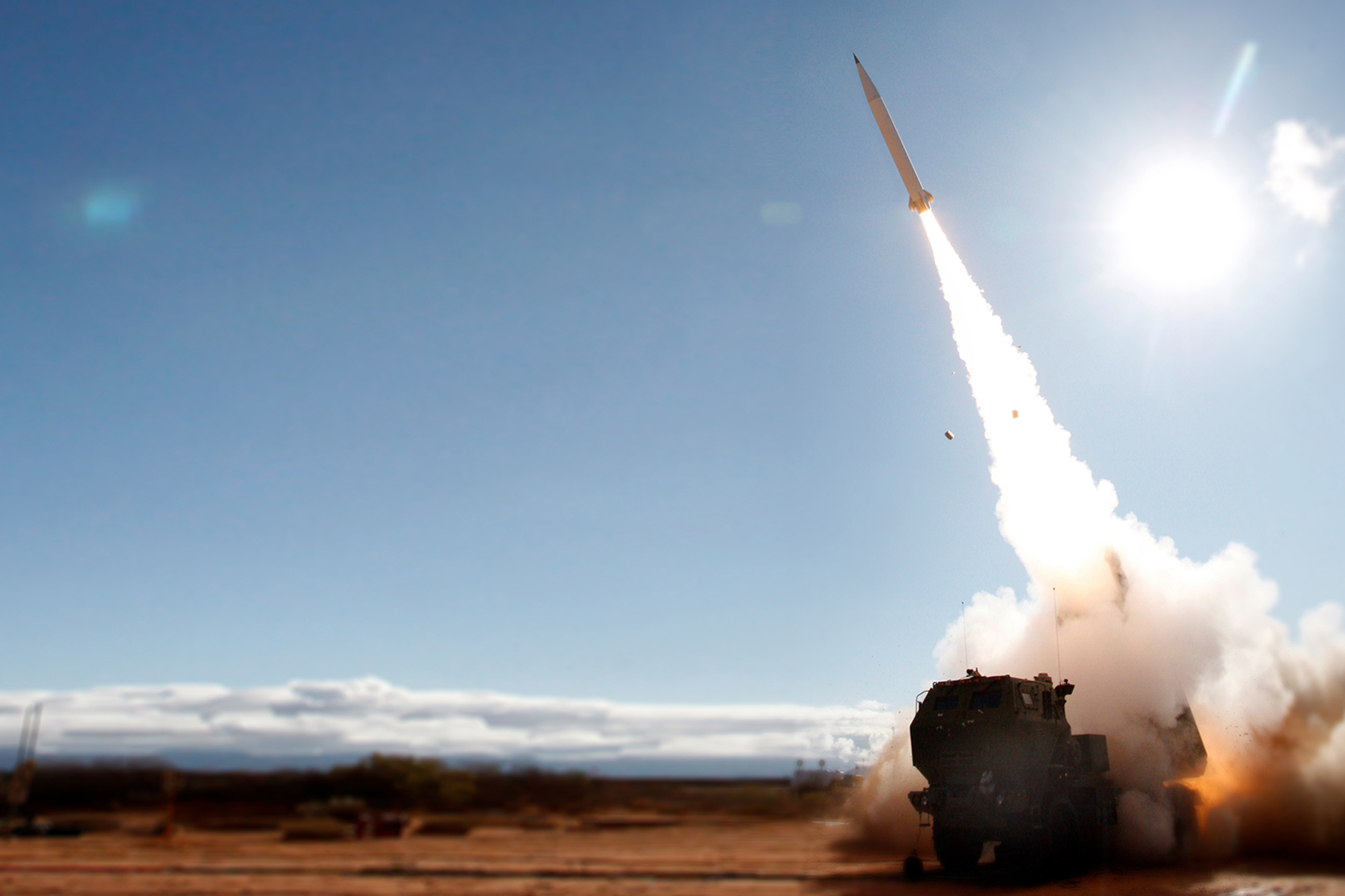 استهداف قاتل.. الكشف عن استخدام صاروخ "بريزم" الأمريكي بحرب إيران