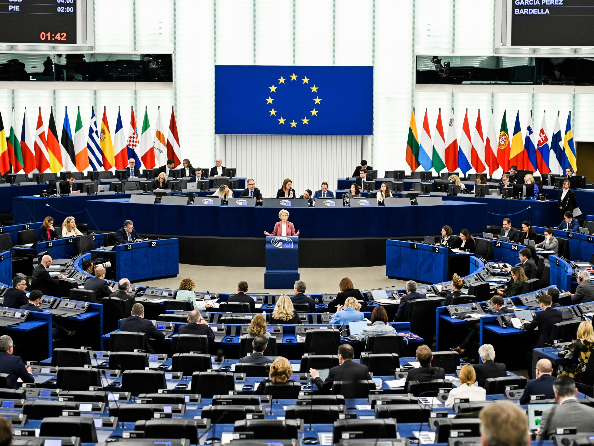 تحول لافت.. البرلمان الأوروبي يقر تشديدات جديدة على الهجرة