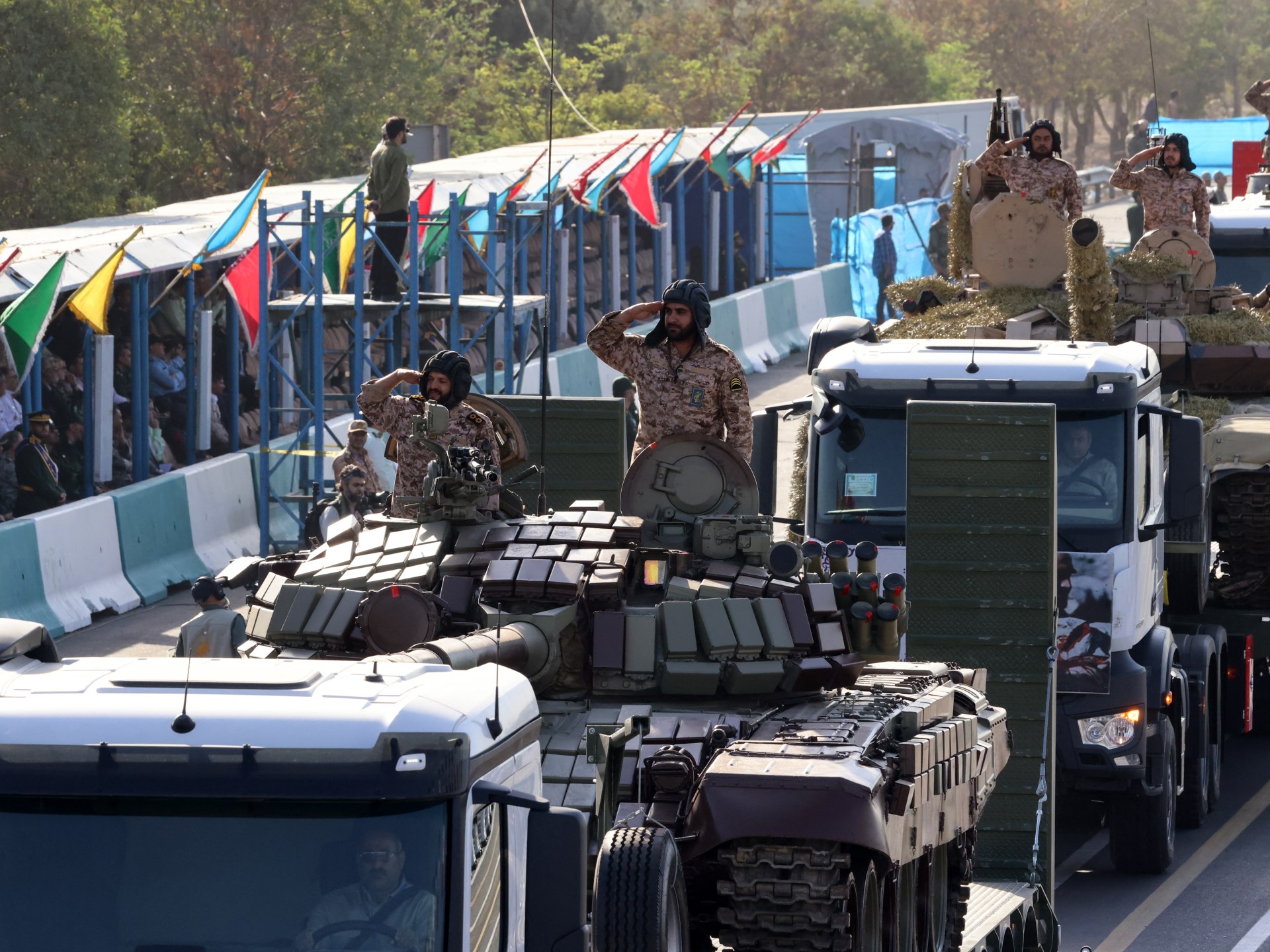 مسؤولون إيرانيون: ترمب "الكذاب" يجهز لعملية برية ننتظرها بفارغ الصبر