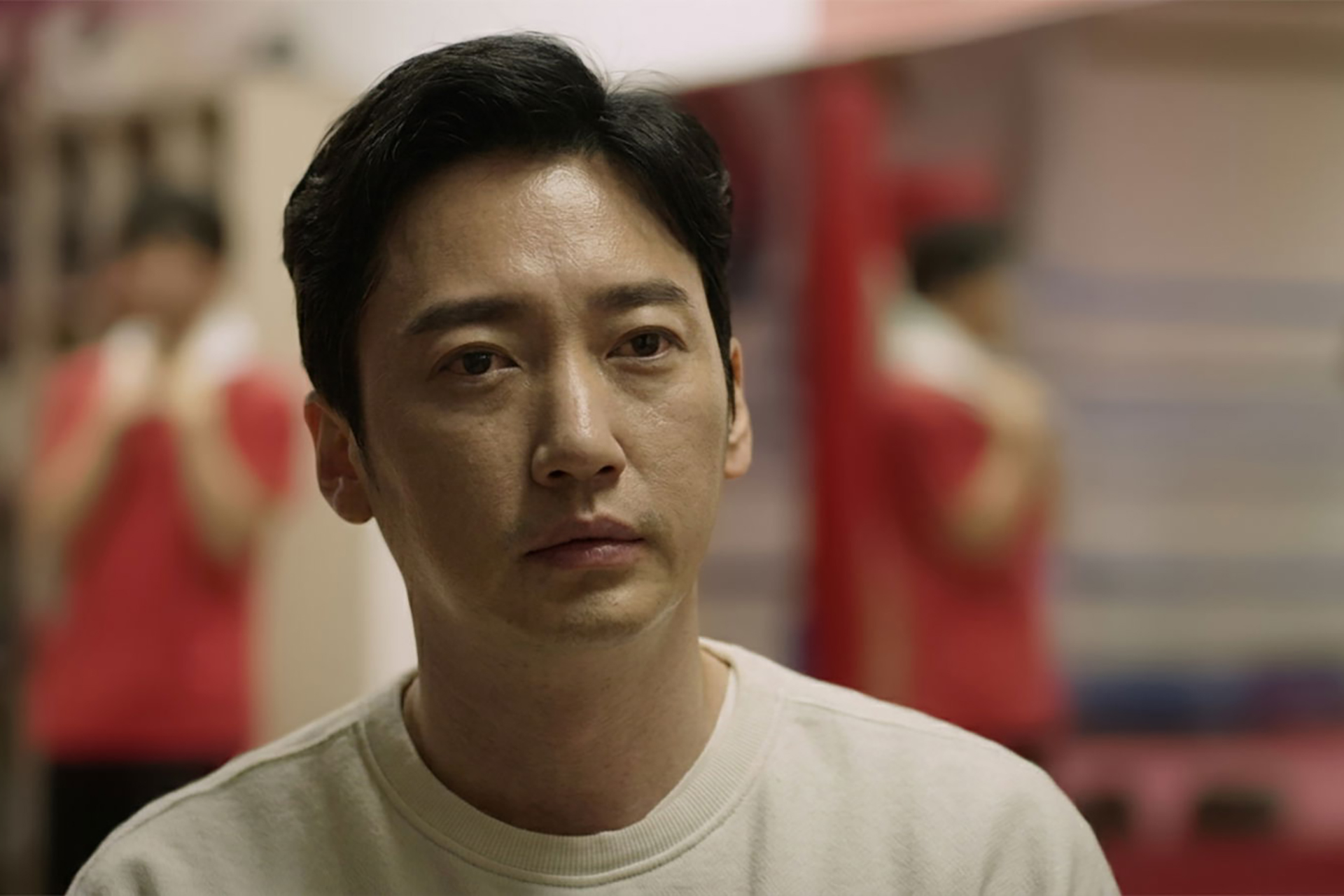 نهاية مفاجئة لمسار التعافي.. رحيل لي سانغ بو يهز الدراما الكورية