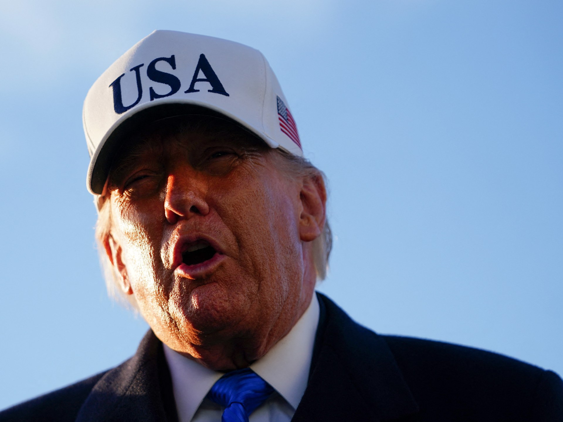 ترمب يعلّق تدمير محطات الطاقة في إيران 10 أيام "استجابة لطلب طهران"