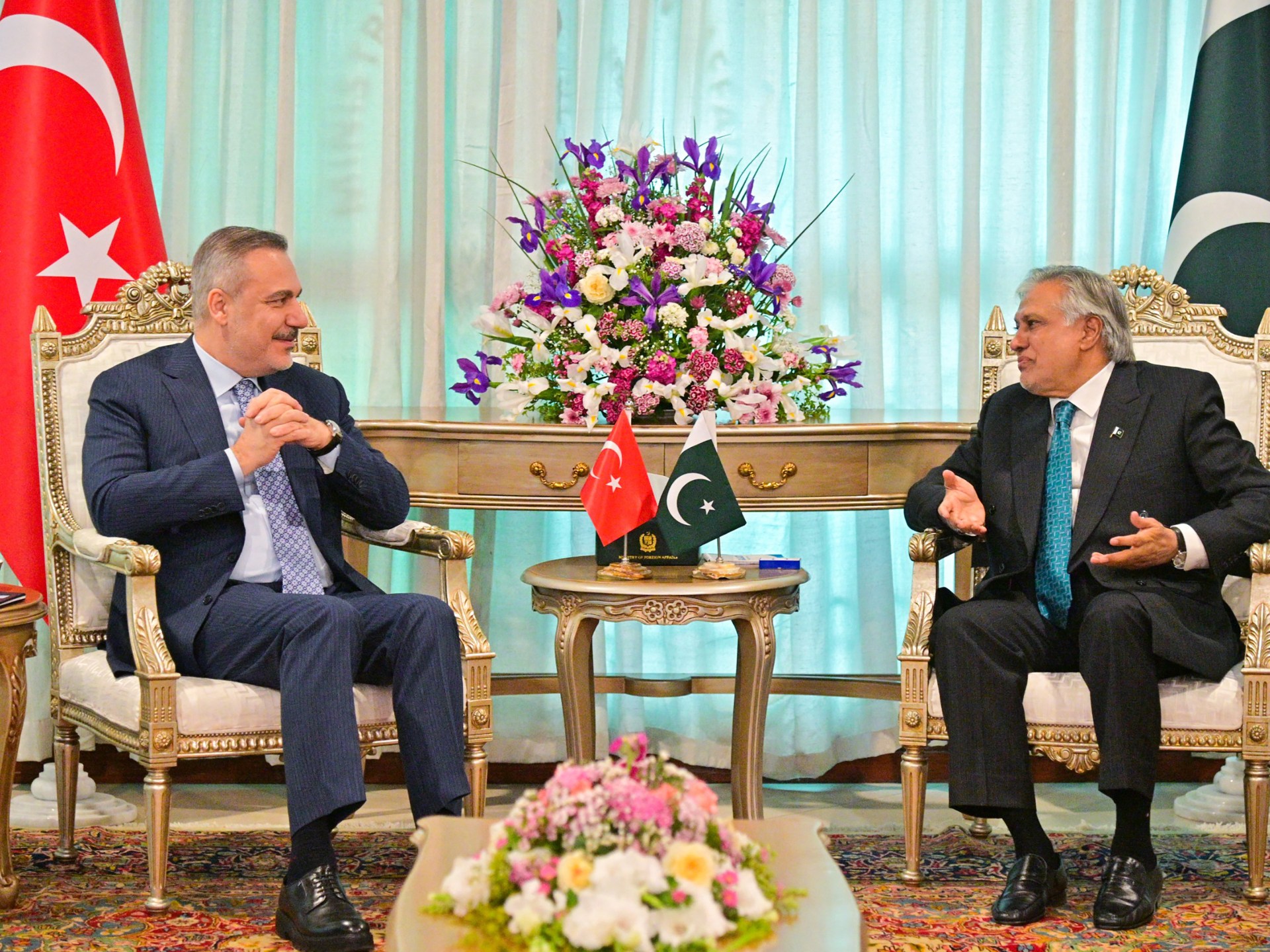 الاجتماع الرباعي في باكستان.. مبادرة مرتقبة لخفض التصعيد بحرب إيران