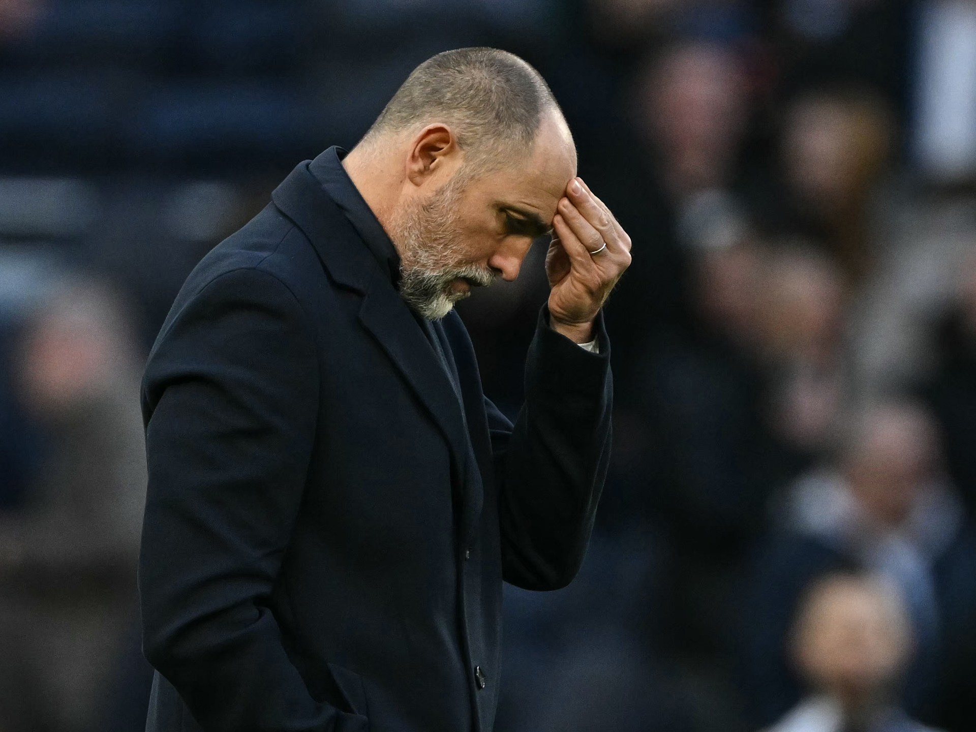 7 مباريات و5 هزائم تعجل برحيل تودور عن تدريب توتنهام