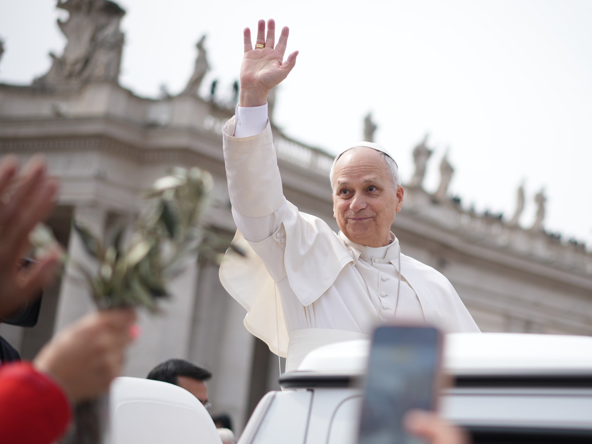 بابا الفاتيكان: الرب لا يقبل صلوات من يشنّون الحروب
