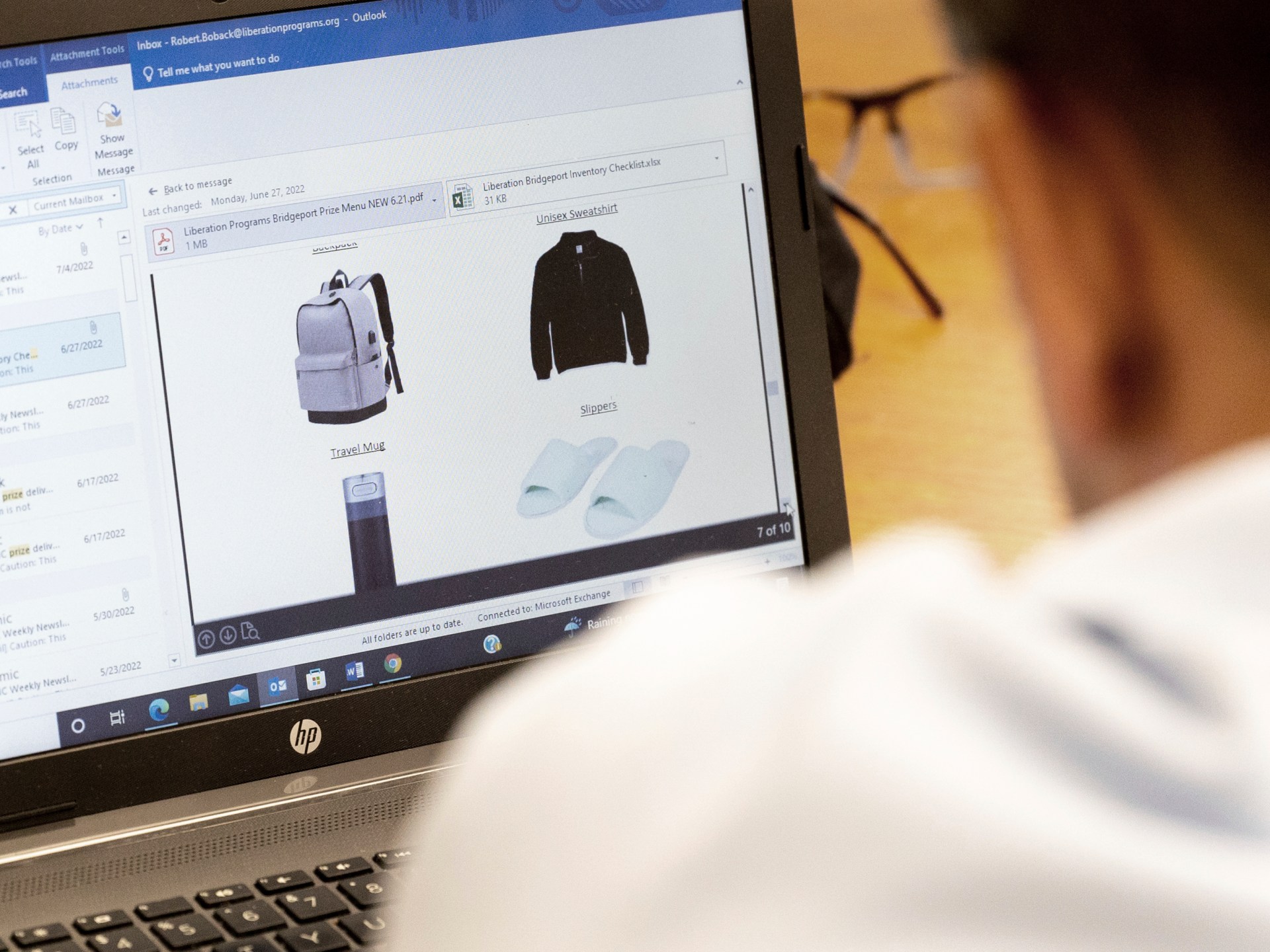 "الدوبامين الرقمي".. كيف انتصرت المتاجر الإلكترونية في معركة الشراء؟