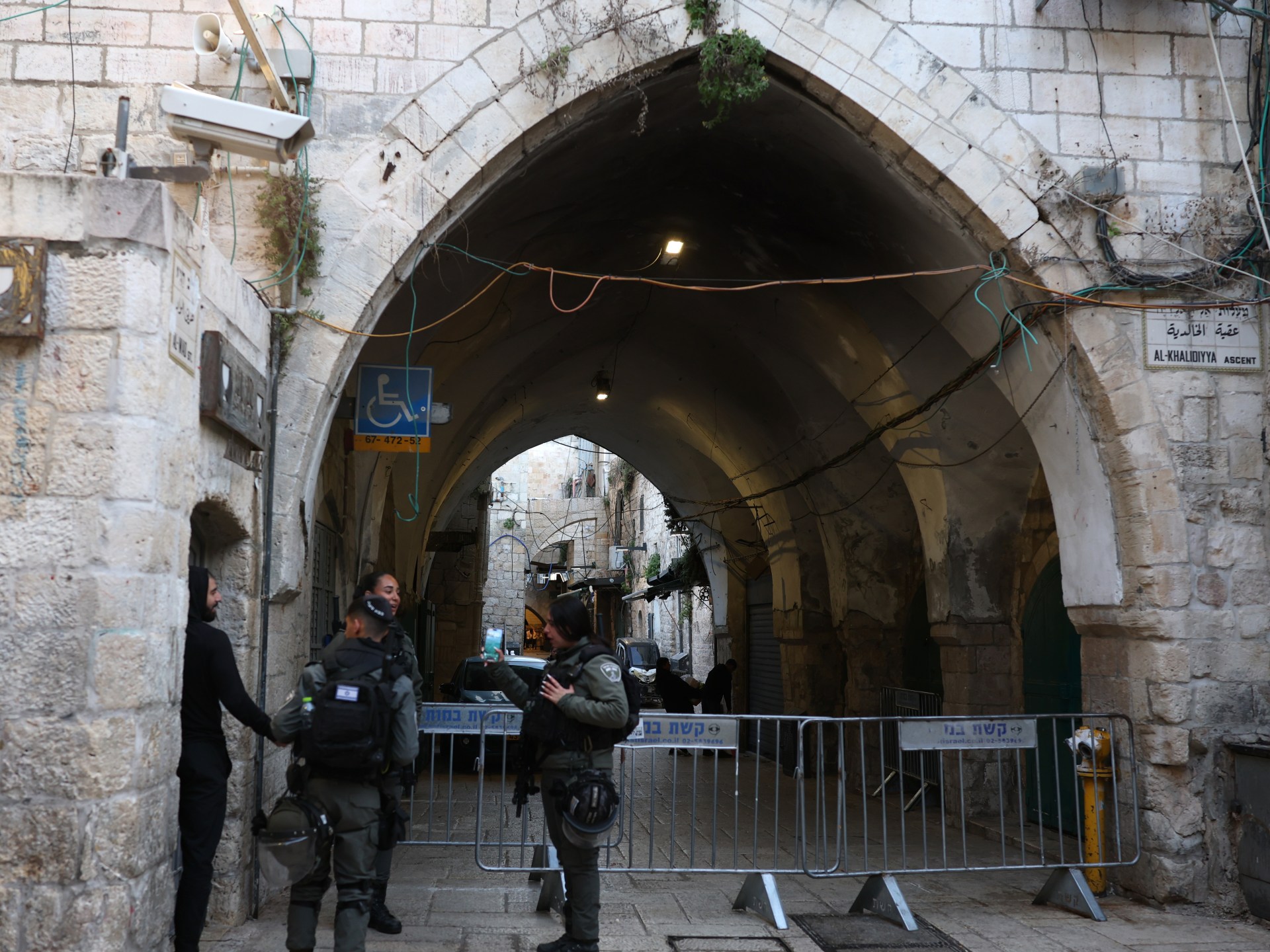 مع دخول الإغلاق شهره الثاني.. ما خطط الاحتلال بالأقصى؟