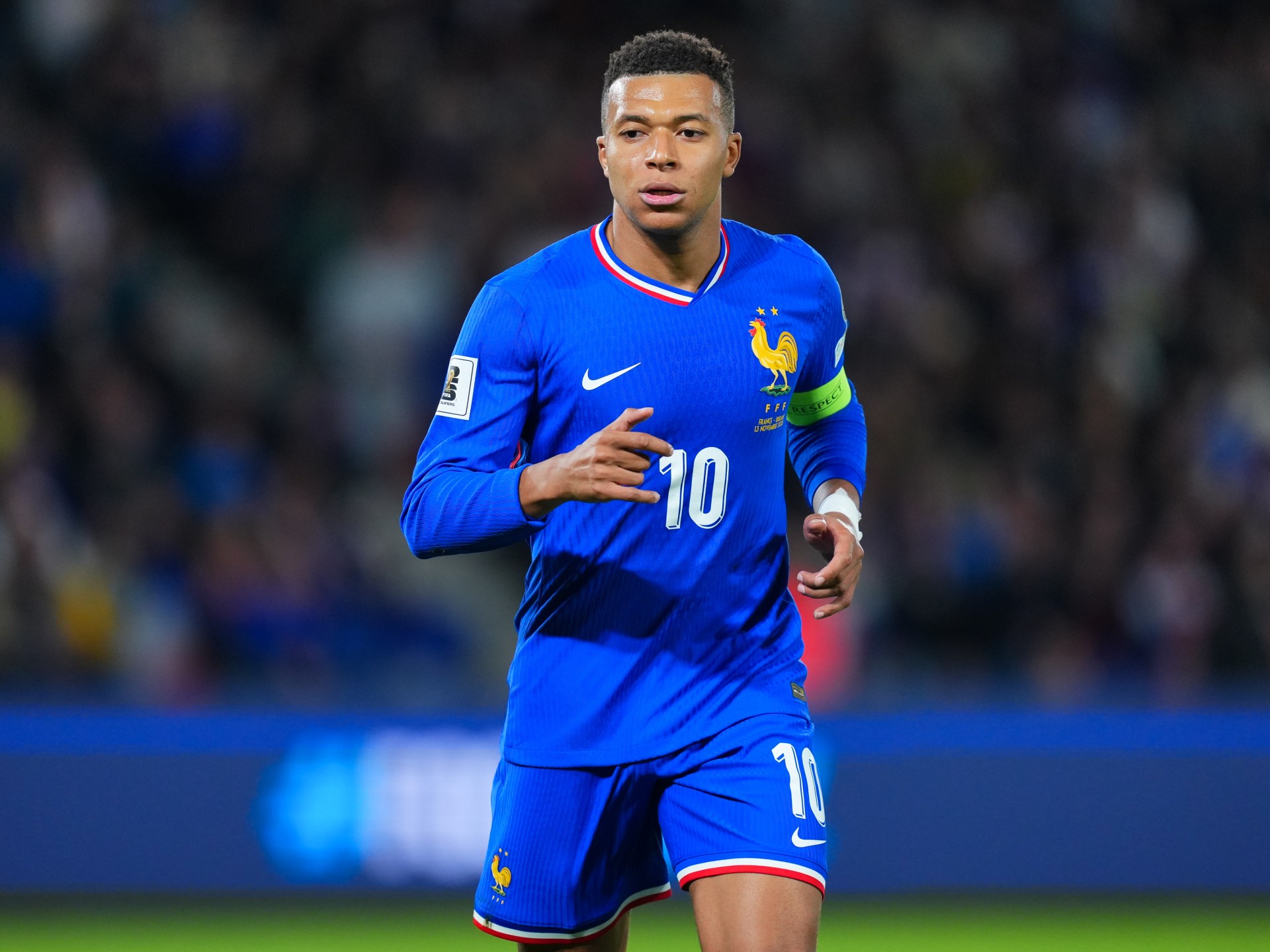 مبابي يحذر من الثقة المفرطة قبل كأس العالم 2026