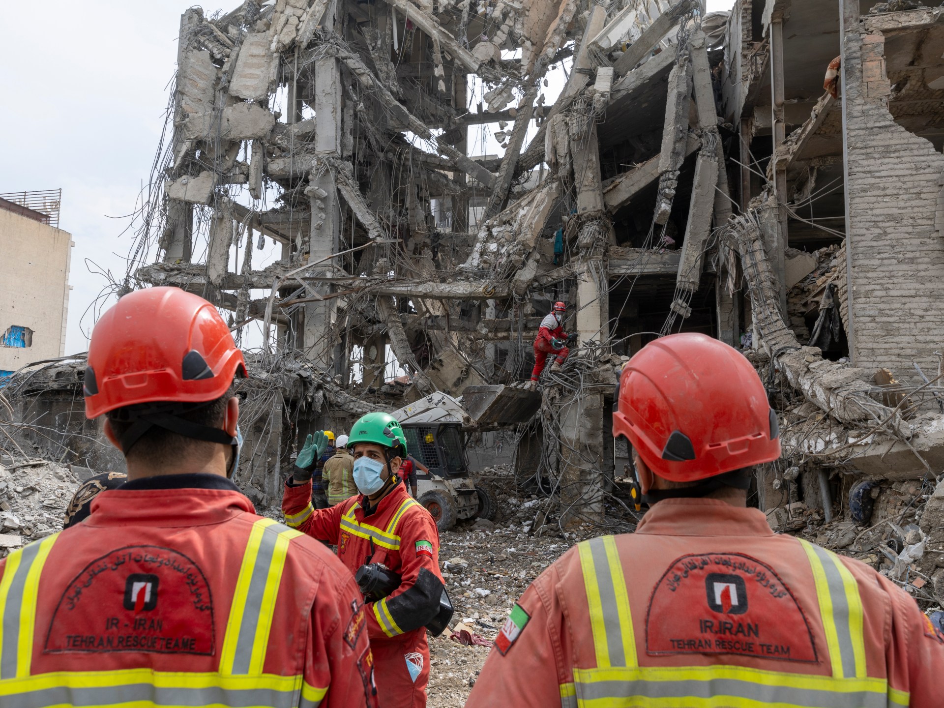 الأمم المتحدة تؤكد تضرر 82 ألف مبنى في إيران وتحذيرات من كارثة إنسانية