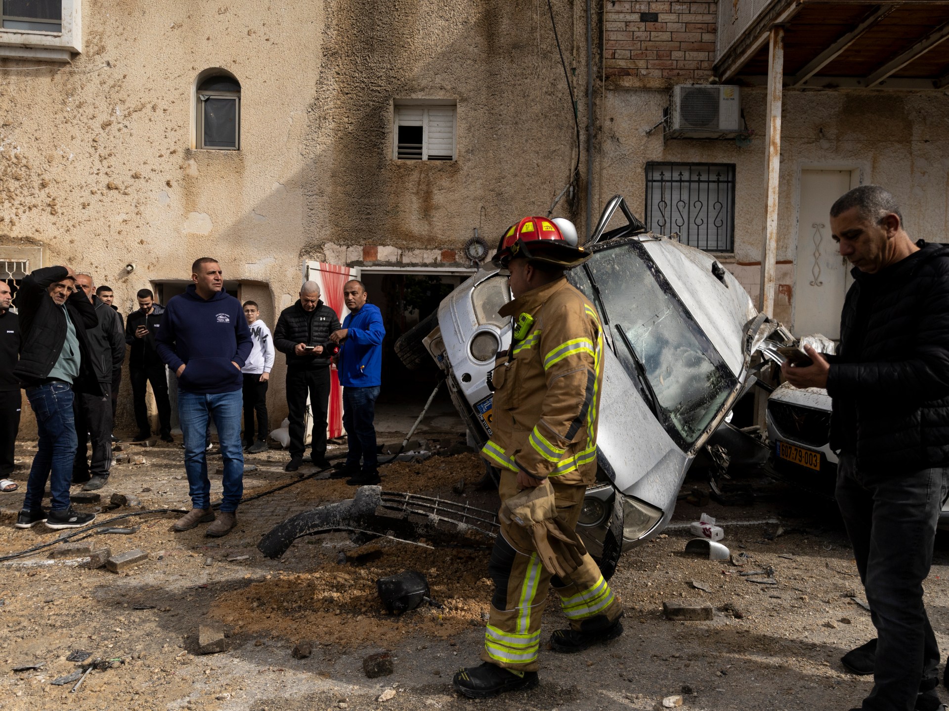 إيران وإسرائيل تتبادلان الضربات والحرس الثوري مستعد "لسيناريوهات معقّدة"