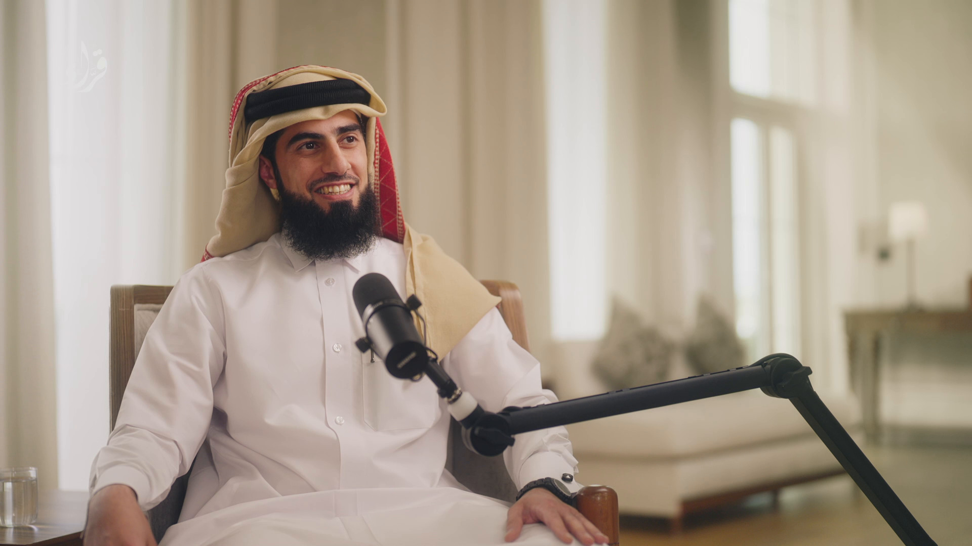 من كاليفورنيا إلى إمامة جامع الدولة بقطر.. رحلة الشيخ محمد طاهر مع القرآن