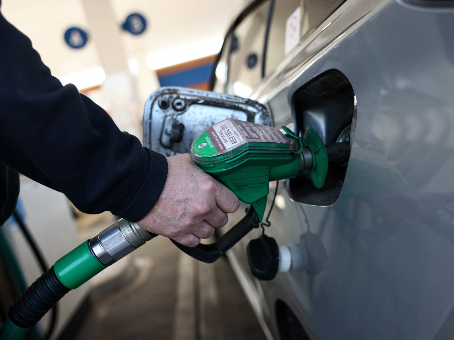 الوقود الاصطناعي.. حل أخضر أم تأجيل مكلف للانتقال إلى الكهرباء؟