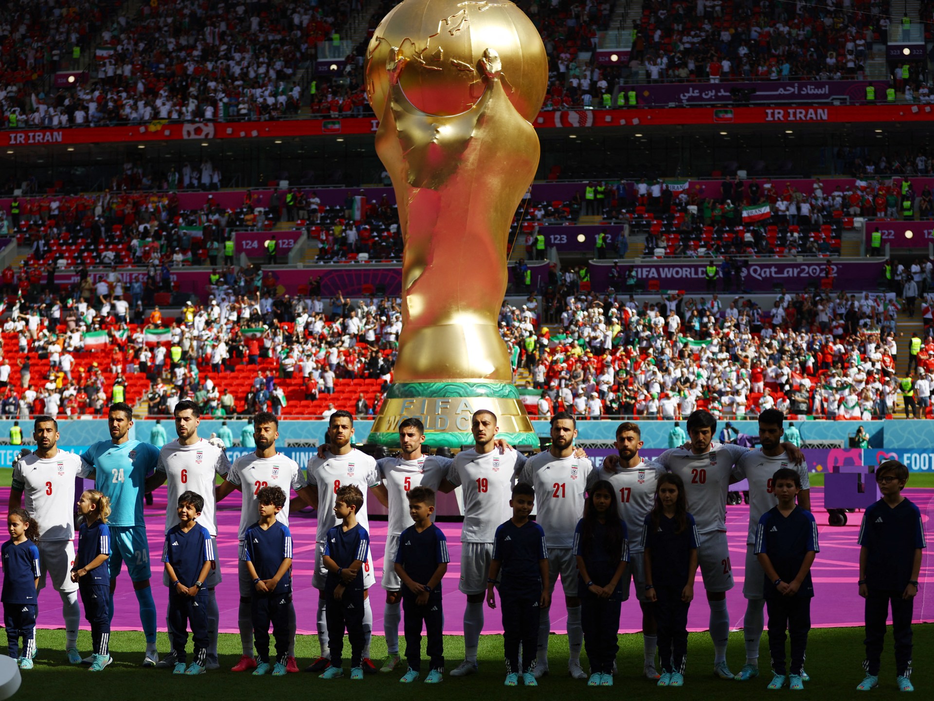 ما العقوبات على إيران إذا انسحبت من كأس العالم؟ ومن المنتخب الذي سيحل محلها في المونديال؟