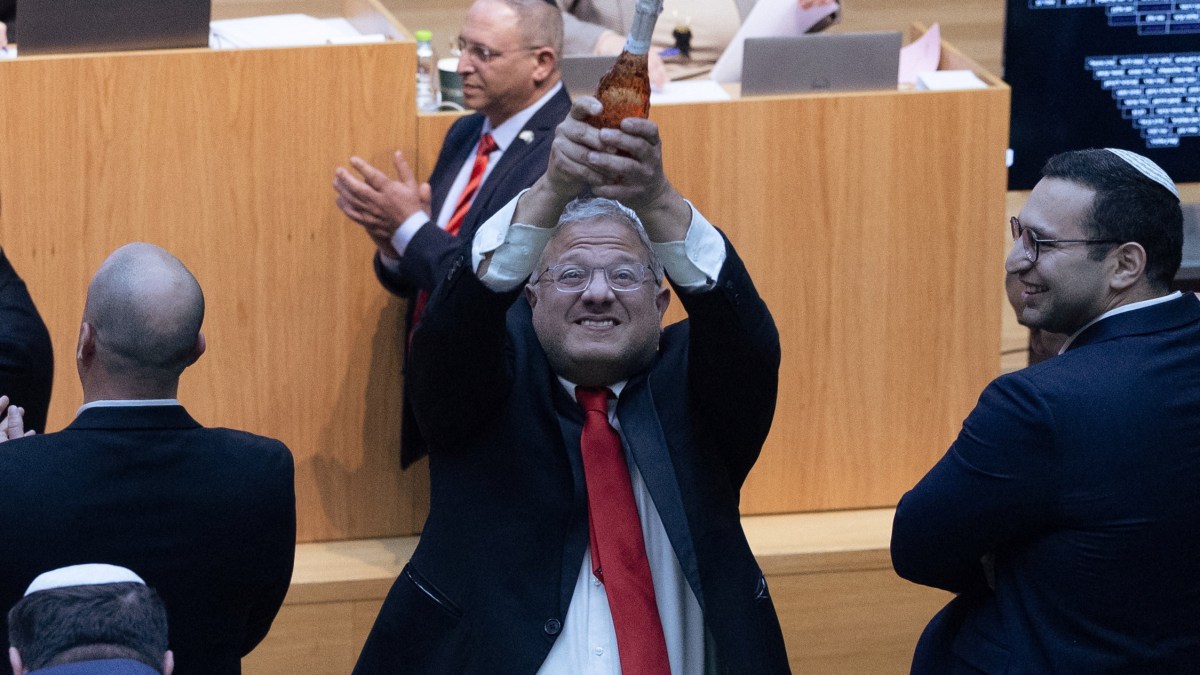 نائبان عربيان ضمن المؤيدين.. قائمة المصوتين على قانون "إعدام الأسرى"