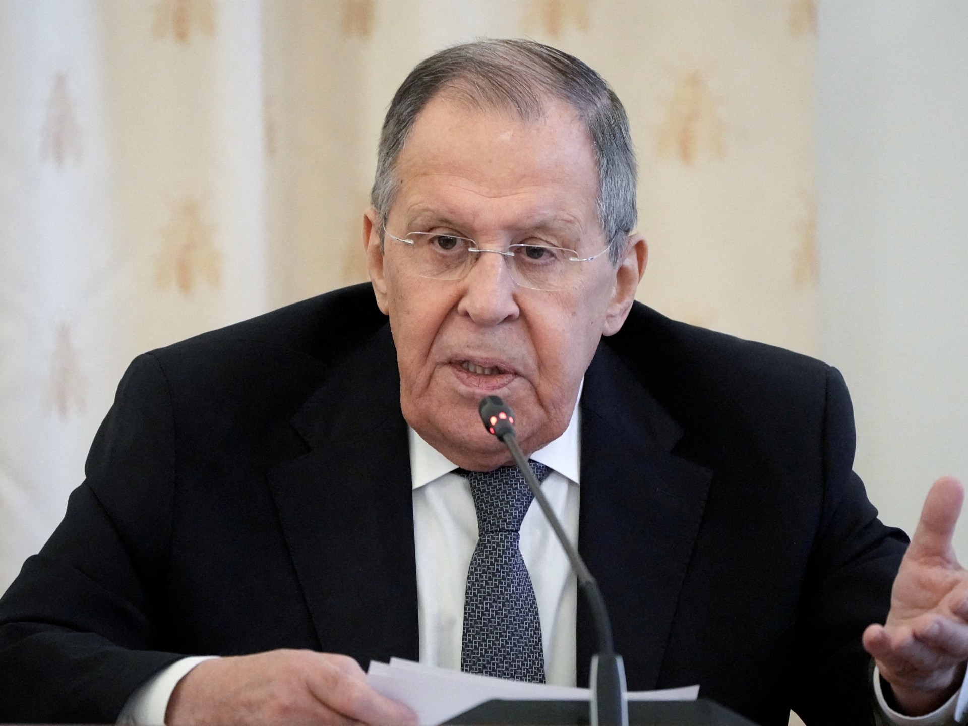 روسيا ومصر تطالبان بوقف فوري للعمليات العسكرية في الشرق الأوسط