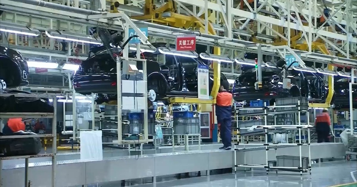 نحو الهيمنة الافتراسية.. الشعب الصينية: أمريكا تدخل المستقبل بخطى عكسية