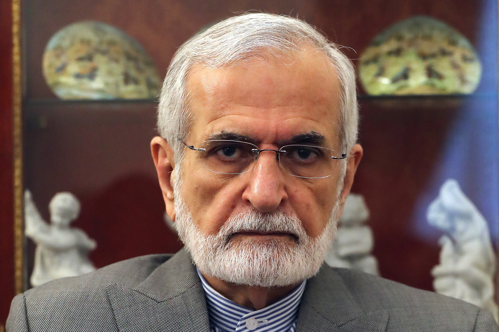 كمال خرازي رجل القرارات الكبرى في النظام الإيراني