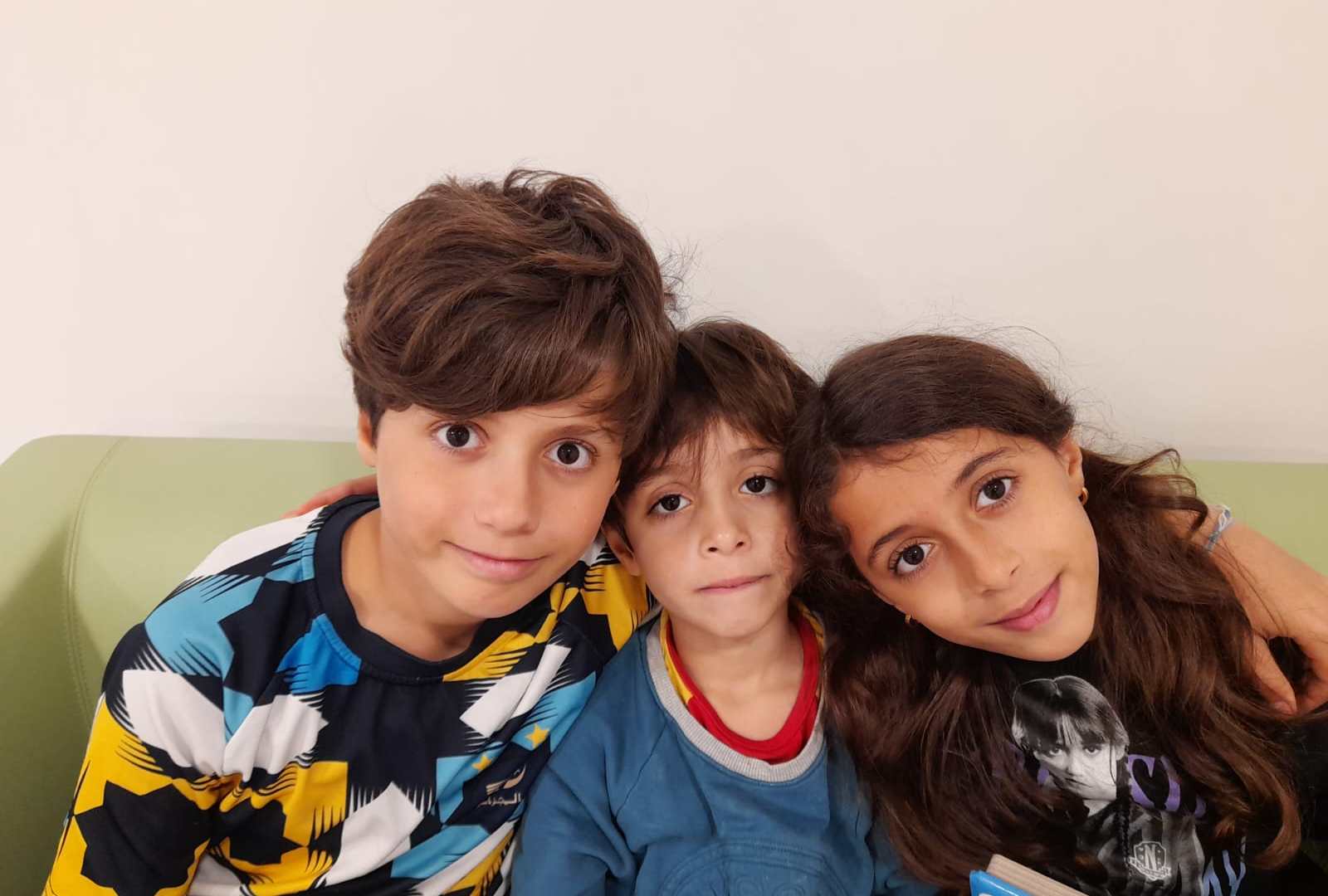 أمهم تعيش الصدمة في غزة.. أطفال انتزعتهم دار رعاية فرنسية بعدما فرّوا من الإبادة