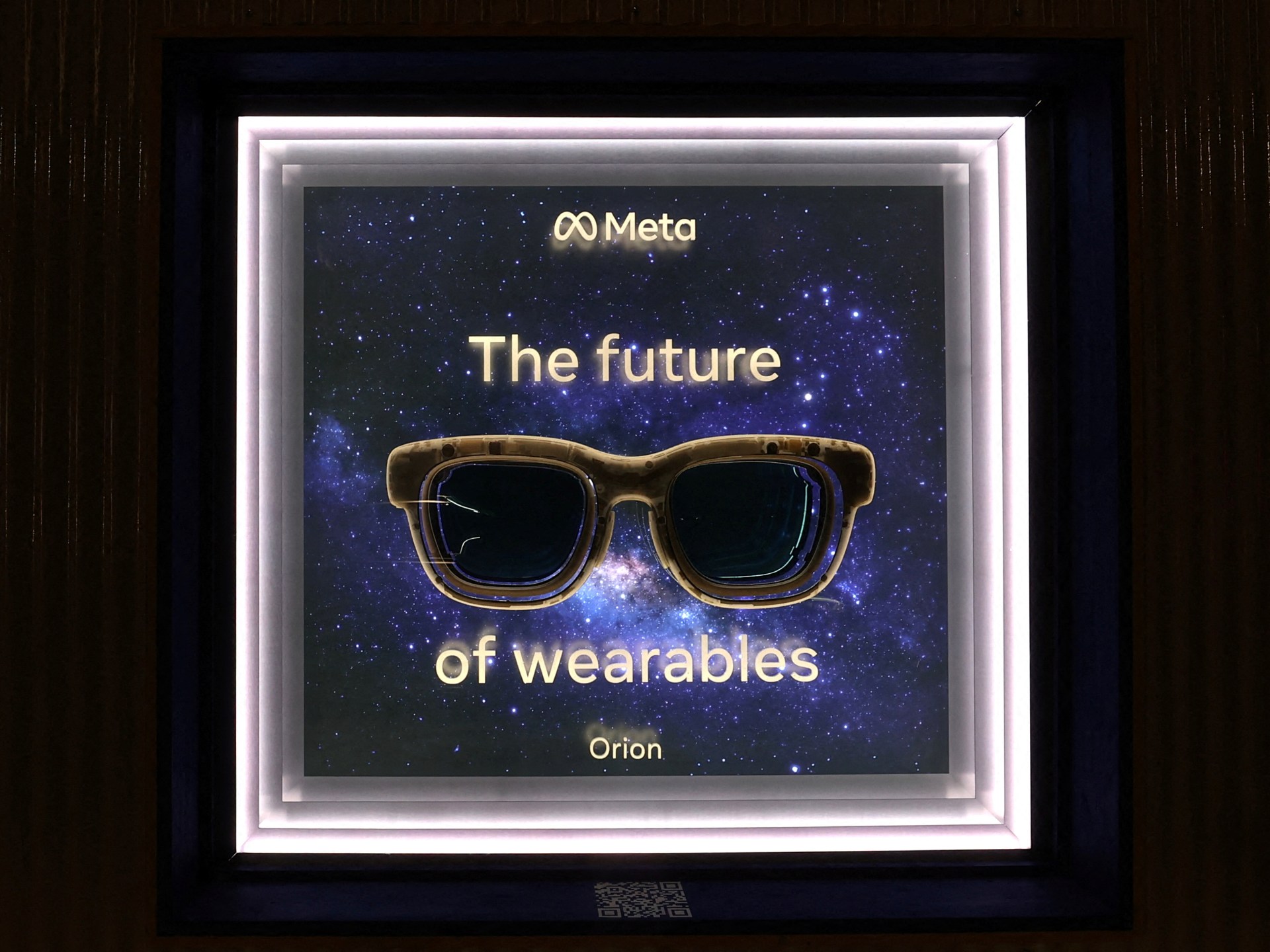 مطالبات حقوقية لميتا بعدم دمج تقنية التعرف على الوجه بنظاراتها الذكية