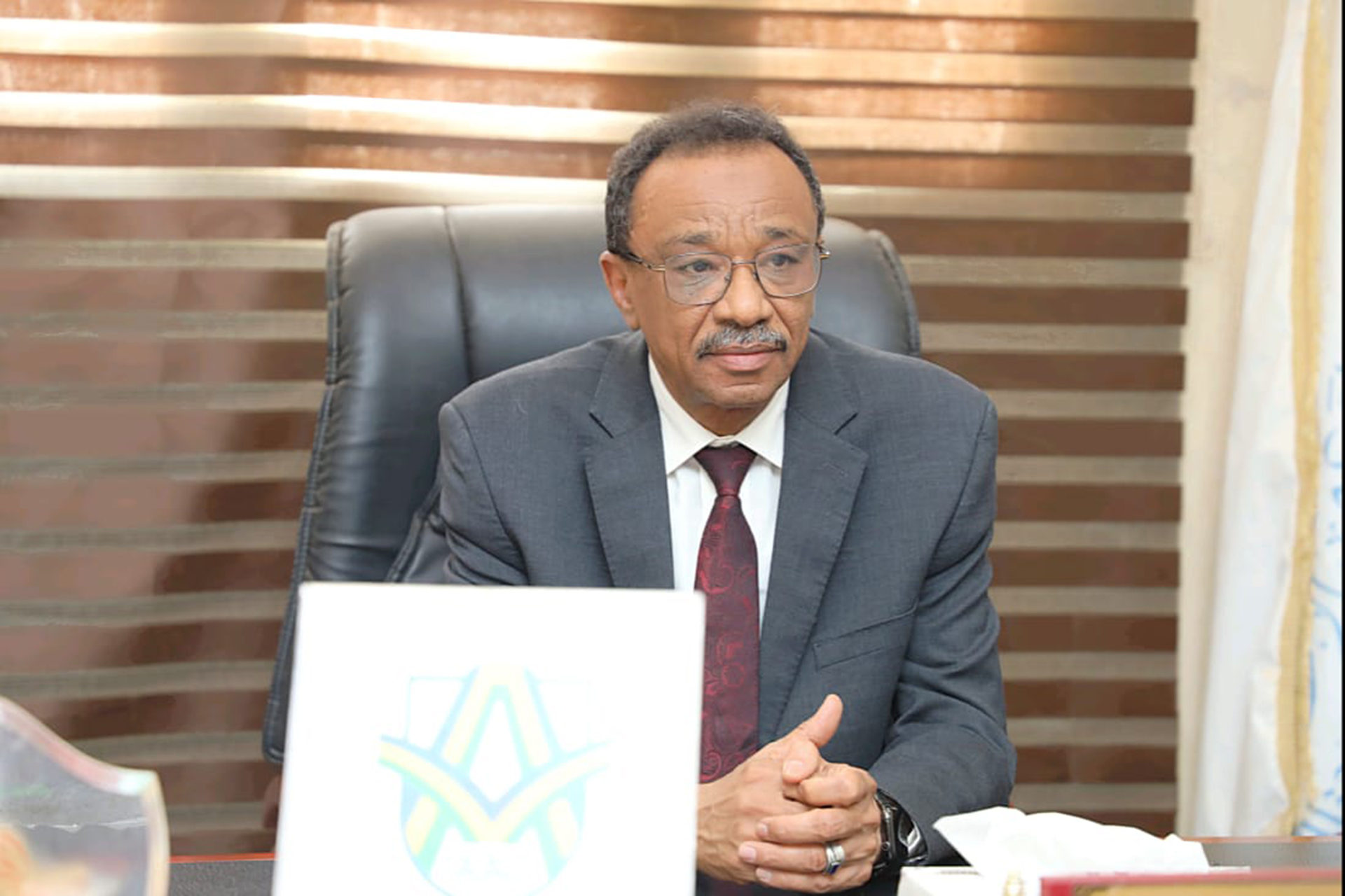 وزير التعليم العالي السوداني للجزيرة نت: إغلاق المراكز الخارجية قرار نهائي