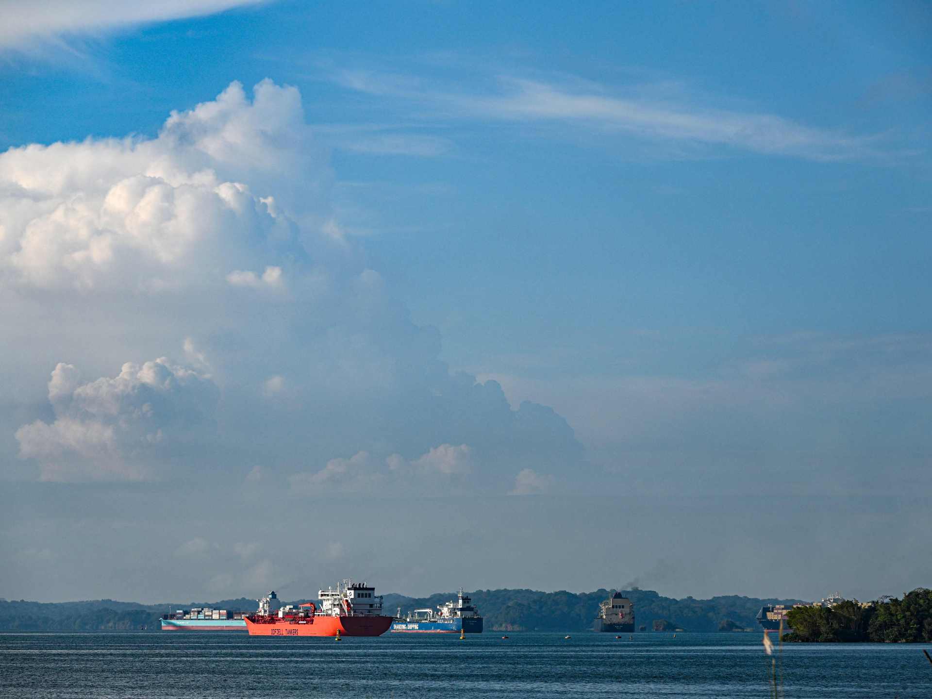 هل تصبح قناة بنما الخيار الوحيد لنقل النفط والغاز إلى آسيا؟