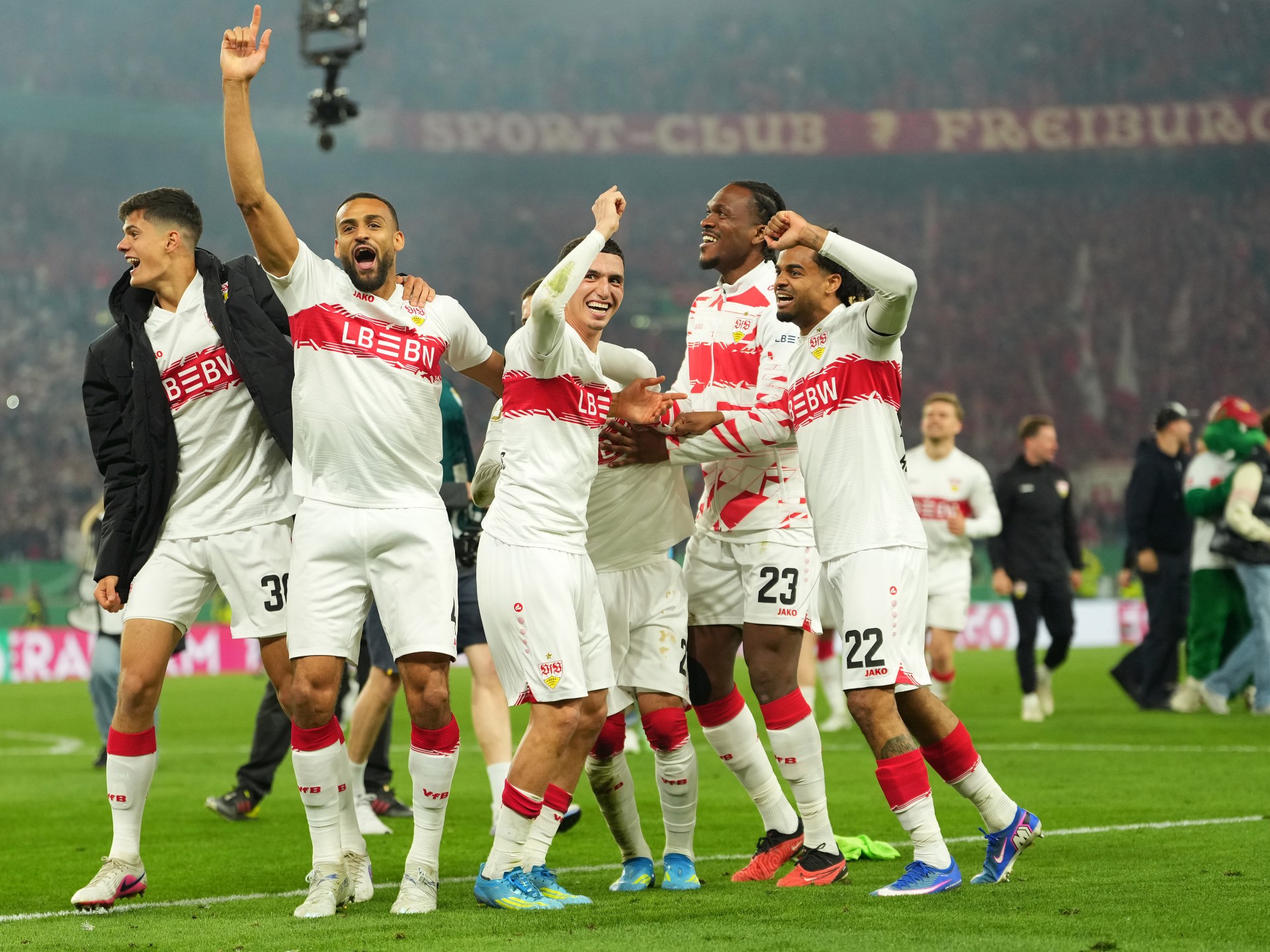 شتوتغارت يغير حسابات المقاعد الأوروبية في "البوندسليغا"