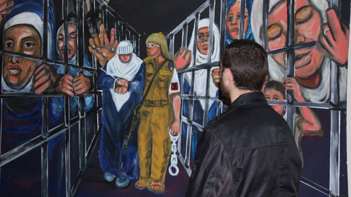 تجويع وتنكيل.. نادي الأسير: عدد الأسيرات الفلسطينيات بسجون إسرائيل بلغ 90