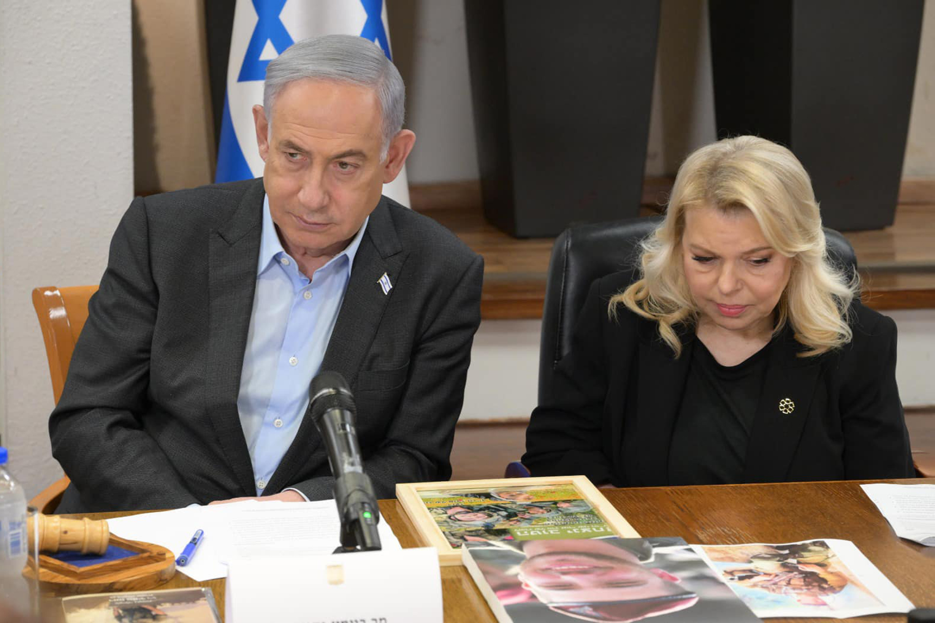 نتنياهو يقيل المتحدث باسمه بعد سلسلة فضائح وتصريحات عنصرية