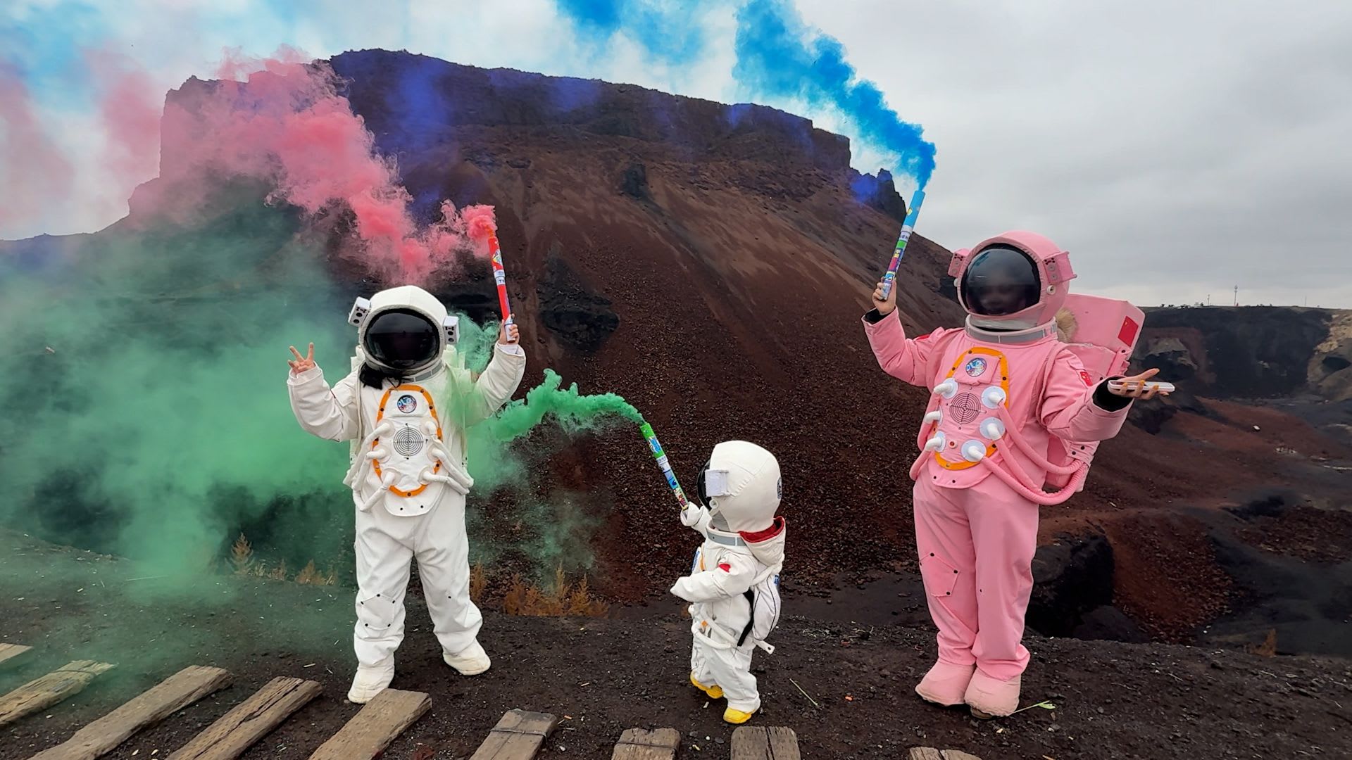 لا داعي لمغادرة كوكب الأرض.. أين تقع هذه الوجهة السياحيّة التي تُحاكي سطح المريخ؟