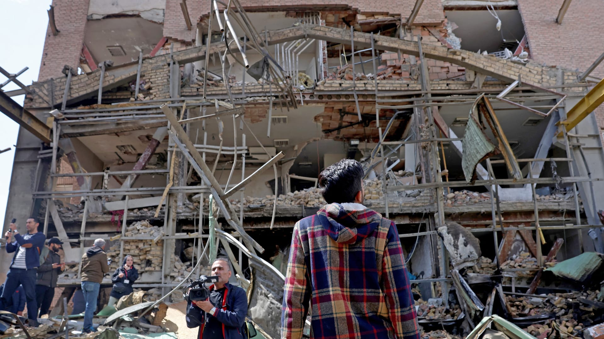 قبل مهلة ترامب.. مصر تجري اتصالات مع ويتكوف ووزراء خارجية عدة دول بشأن حرب إيران