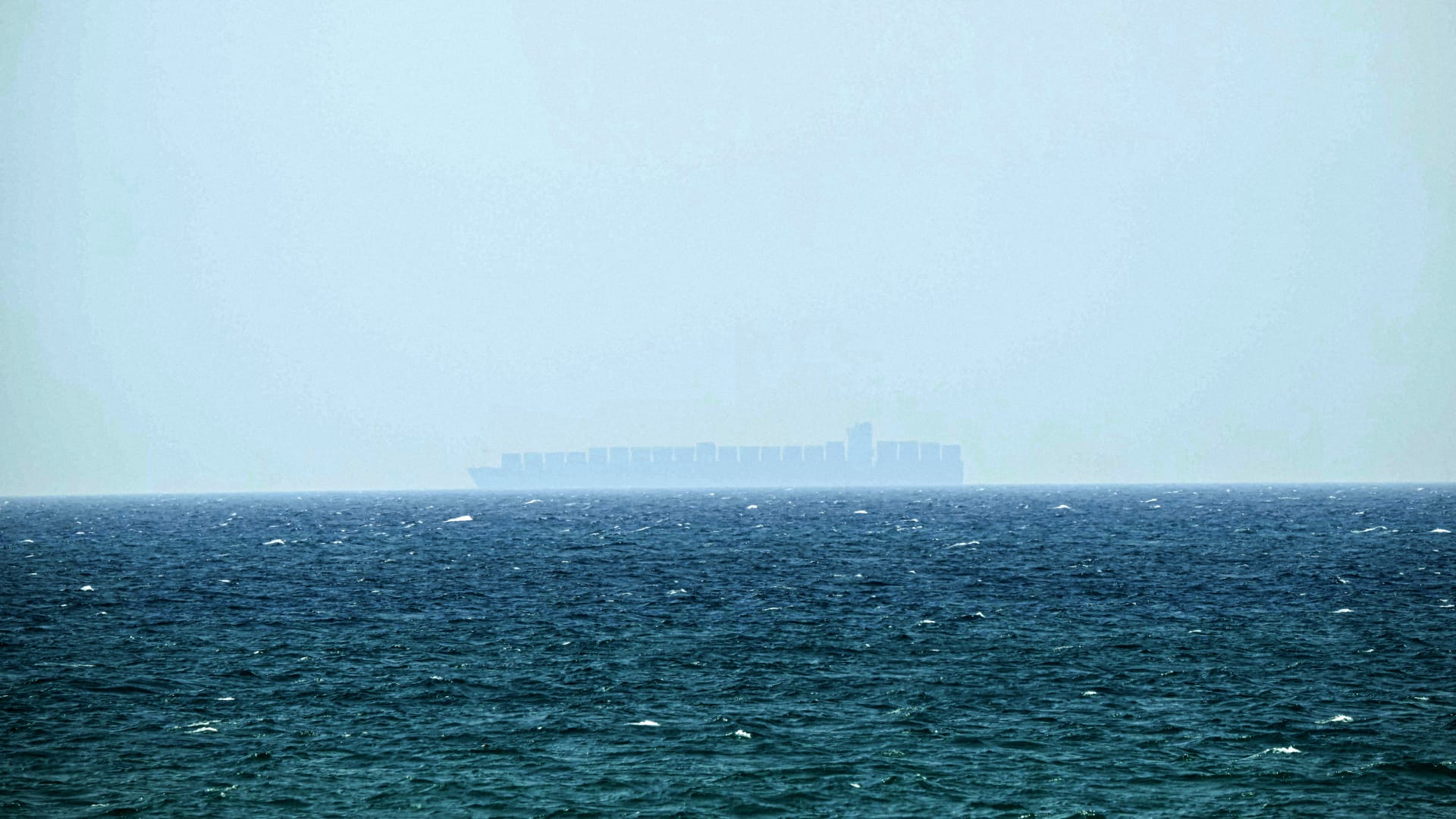 عودة ناقلتي غاز قطريتين أدراجهما قبيل عبور مضيق هرمز