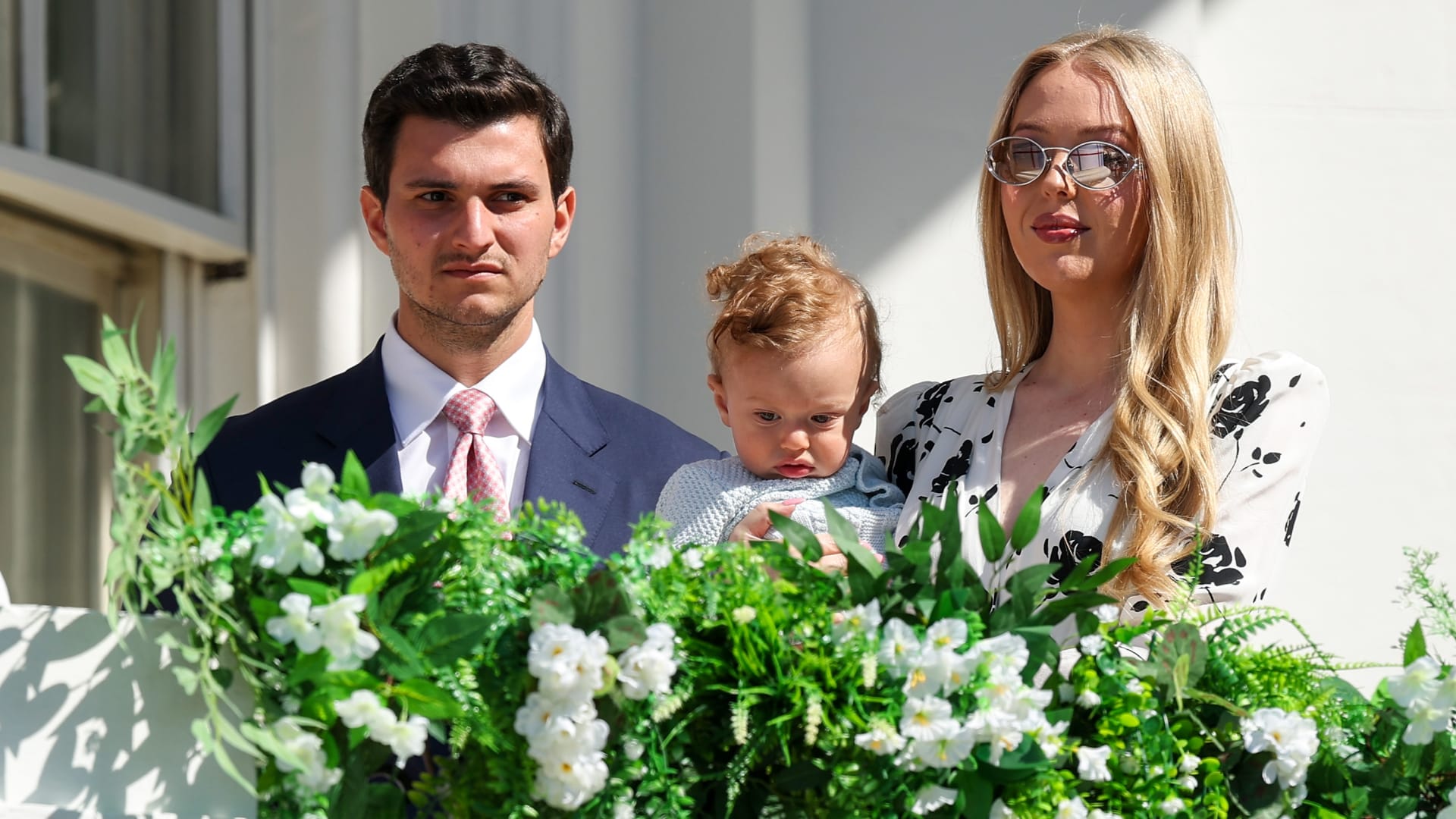 حفيد دونالد ترامب بتسريحة جدّه.. صورة مرحة ينشرها مسعد بولس