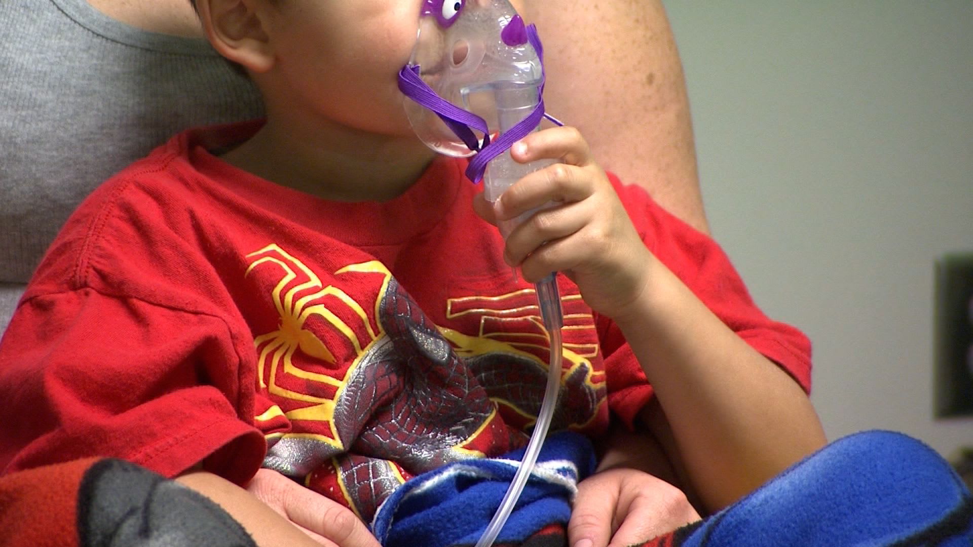 خارج موسمه.. الفيروس المخلوي التنفسي ينتشر وأمريكا تمدّد فترة التحصين